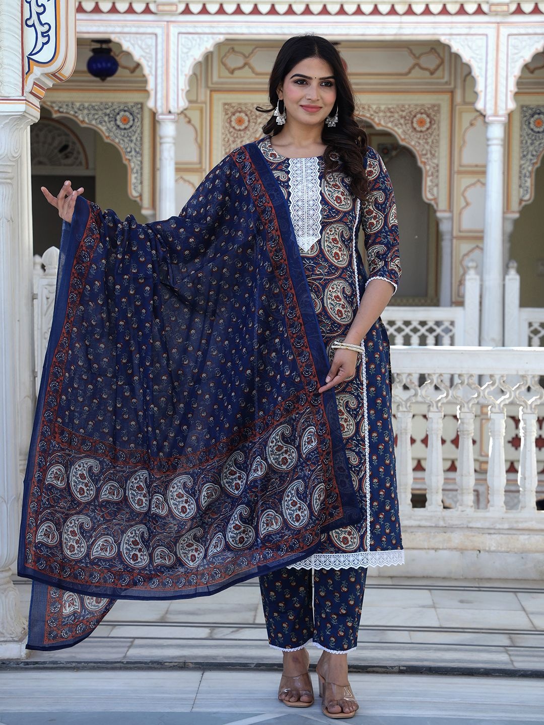 

ELVISH JAIPUR Paisley Printed Embroidered Pure Cotton Kurta With Trouser And Dupatta, Navy blue