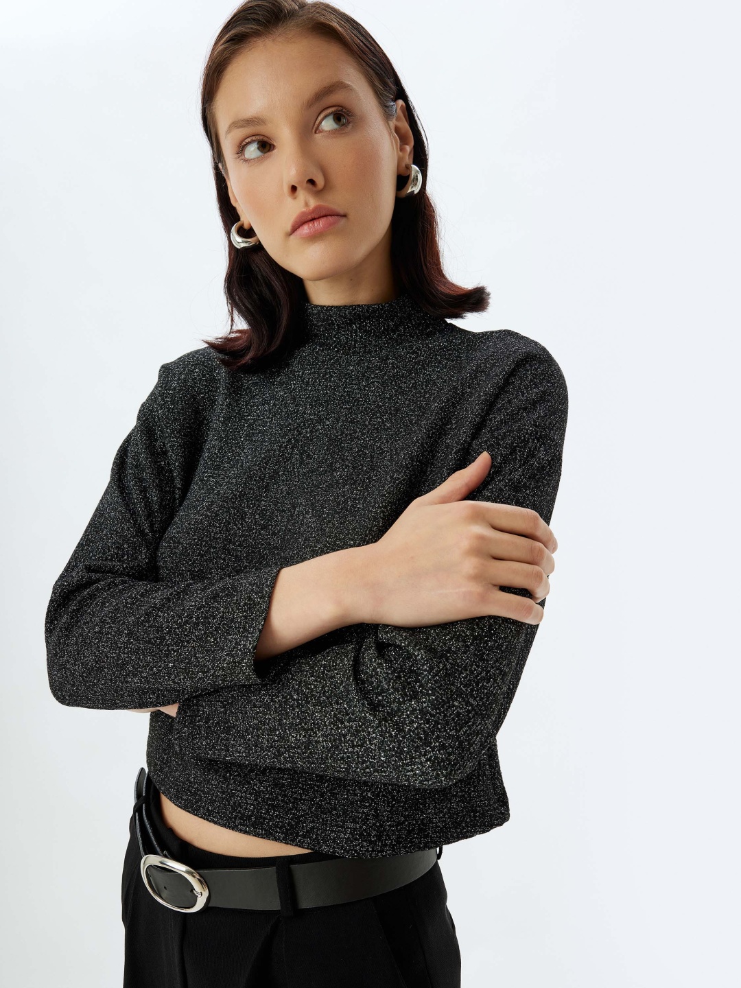 

Koton Women Round Neck Pullover Sweater, Black