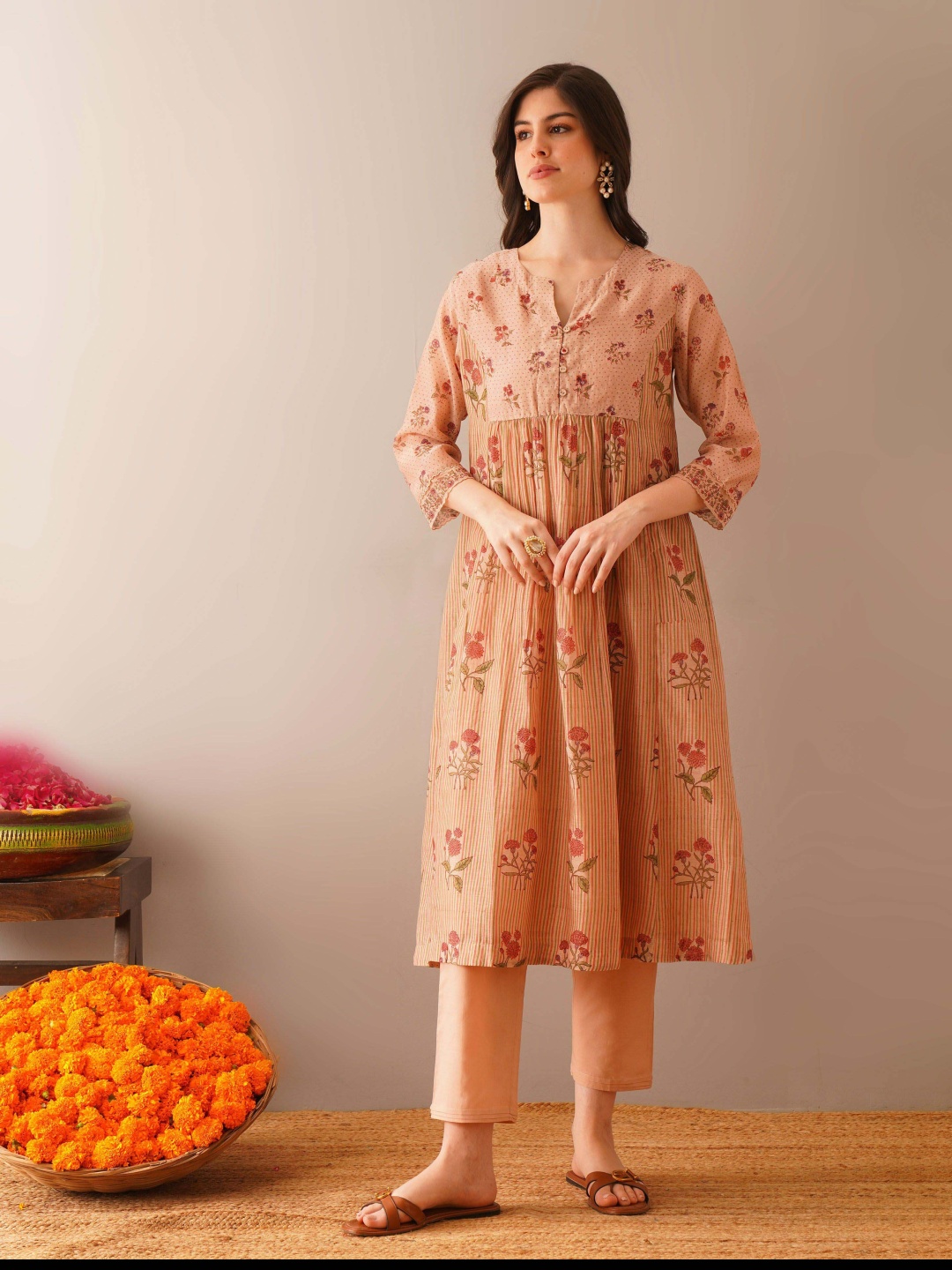 

JAYPORE Floral Printed Round Neck Pleated A-Line Kurta, Peach