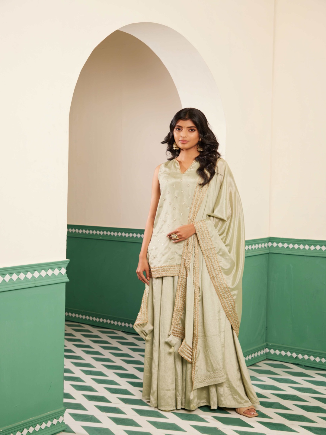 

Alaya By Stage3 Sajda V-Neck Regular Sequinned Straight Kurti With Skirt & Dupatta, Green