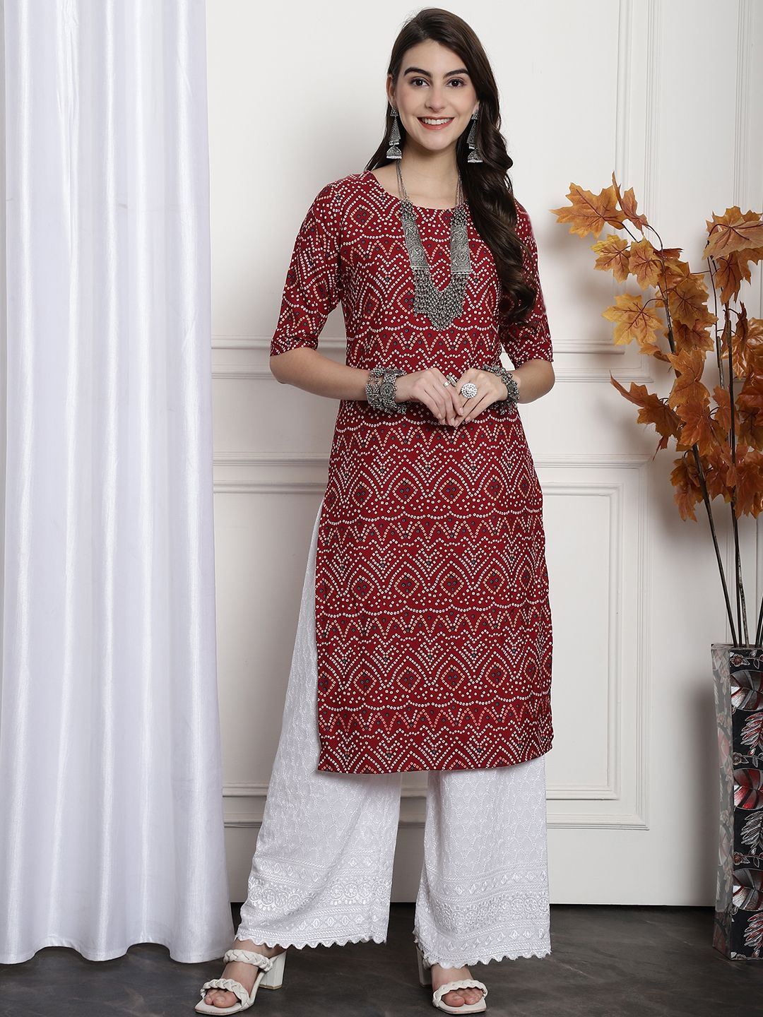 

7Threads Selection Of 6 Ethnic Motifs Printed Straight Crepe Kurta, Maroon