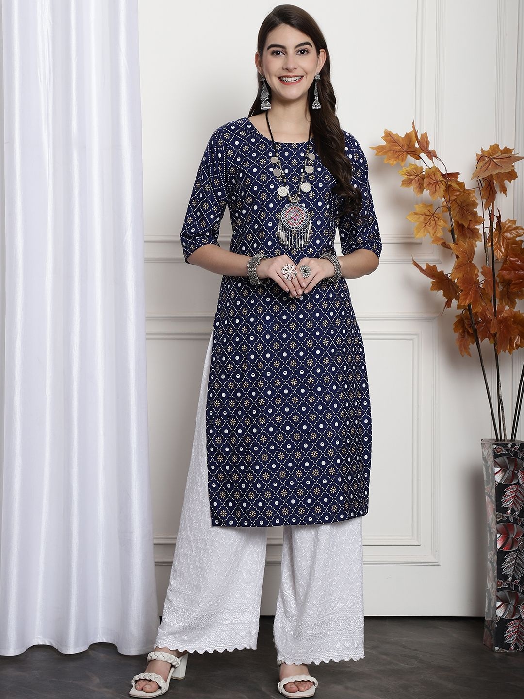 

7Threads Selection Of 6 Ethnic Motifs Printed Round Neck Straight Crepe Kurta, Blue