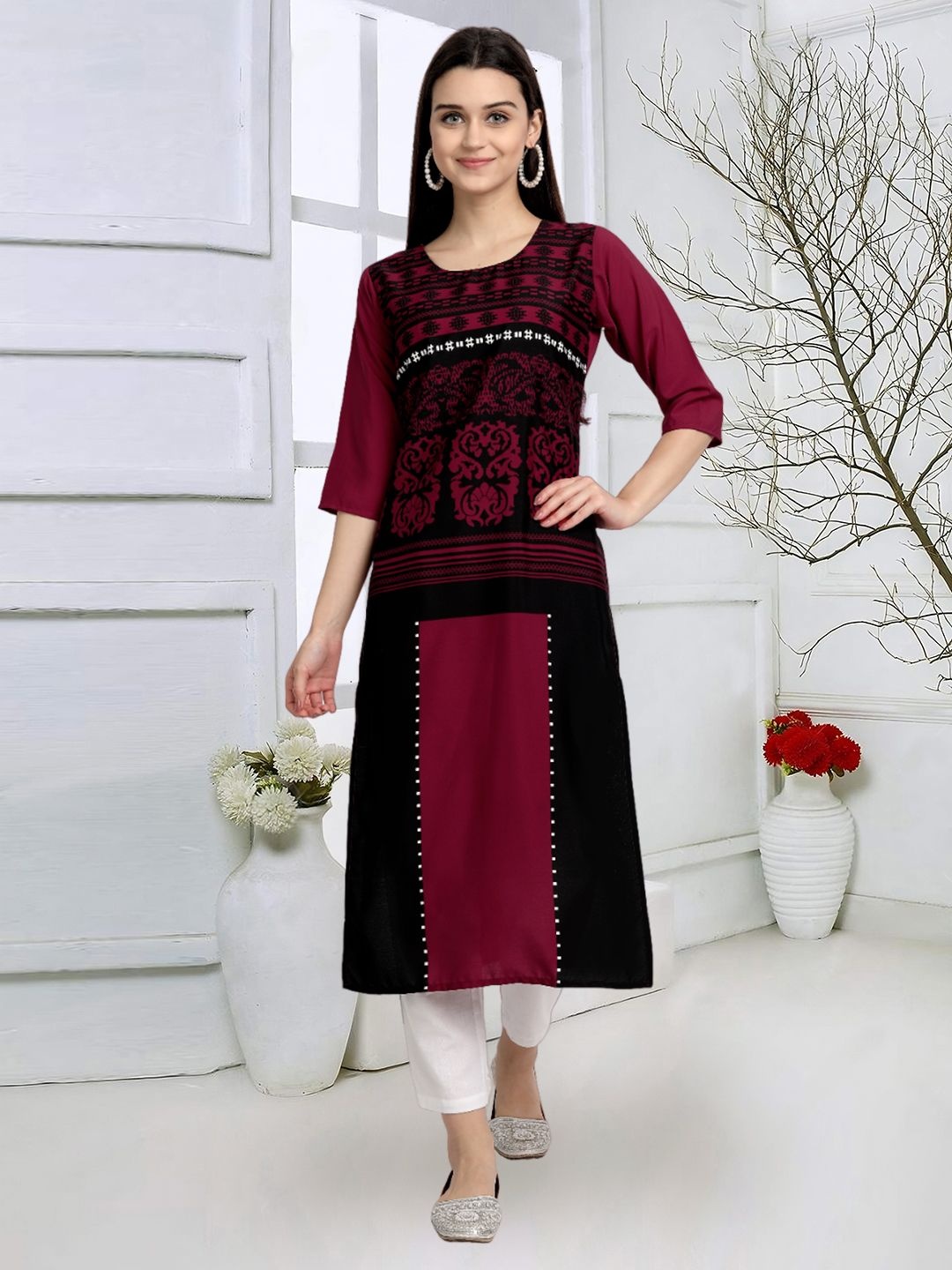 

7Threads Ethnic Motifs Printed Round Neck Straight Kurta, Maroon