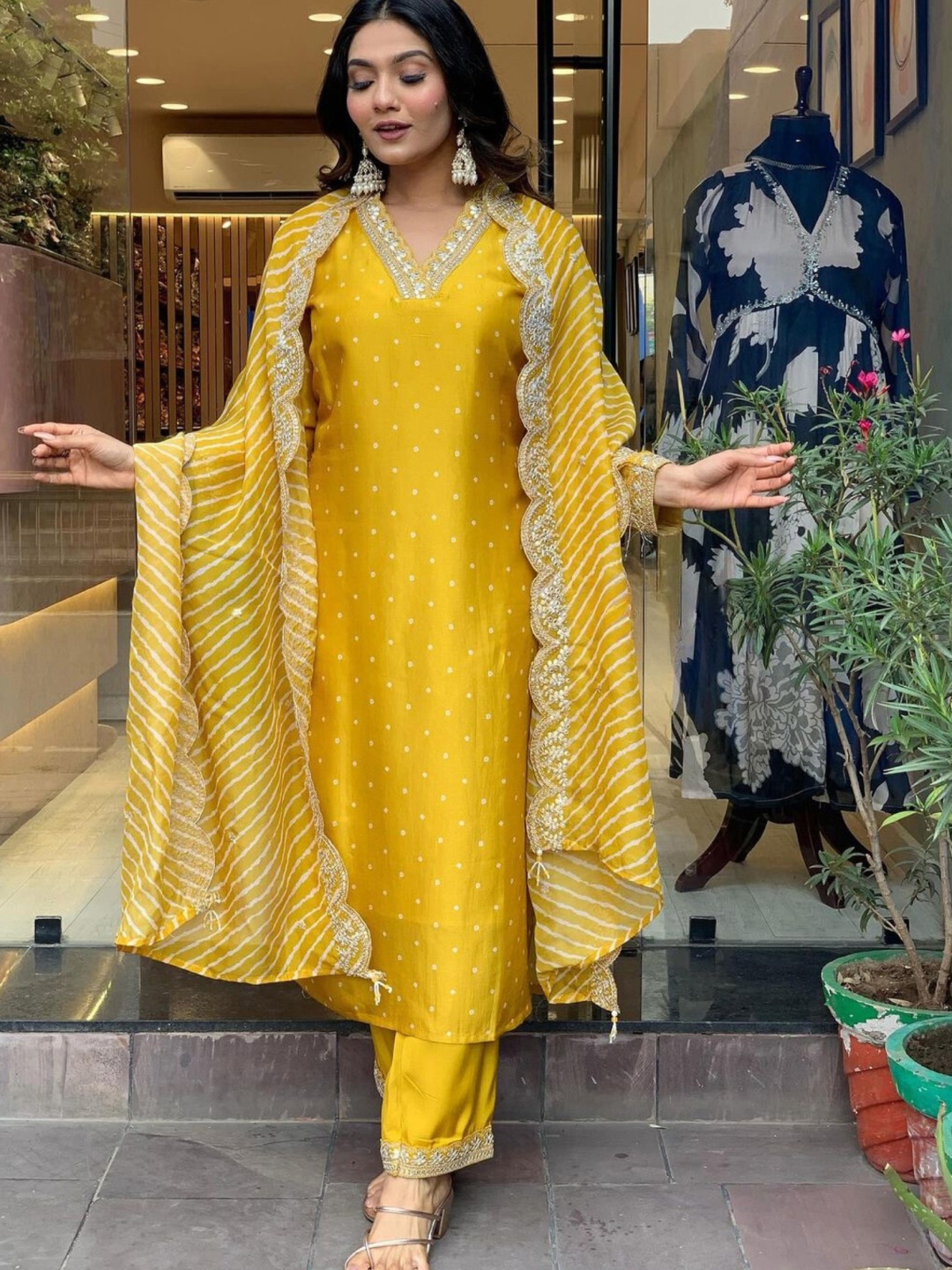 

KALINI Women Bandhani Printed Regular Sequinned Kurta with Trousers & With Dupatta, Yellow