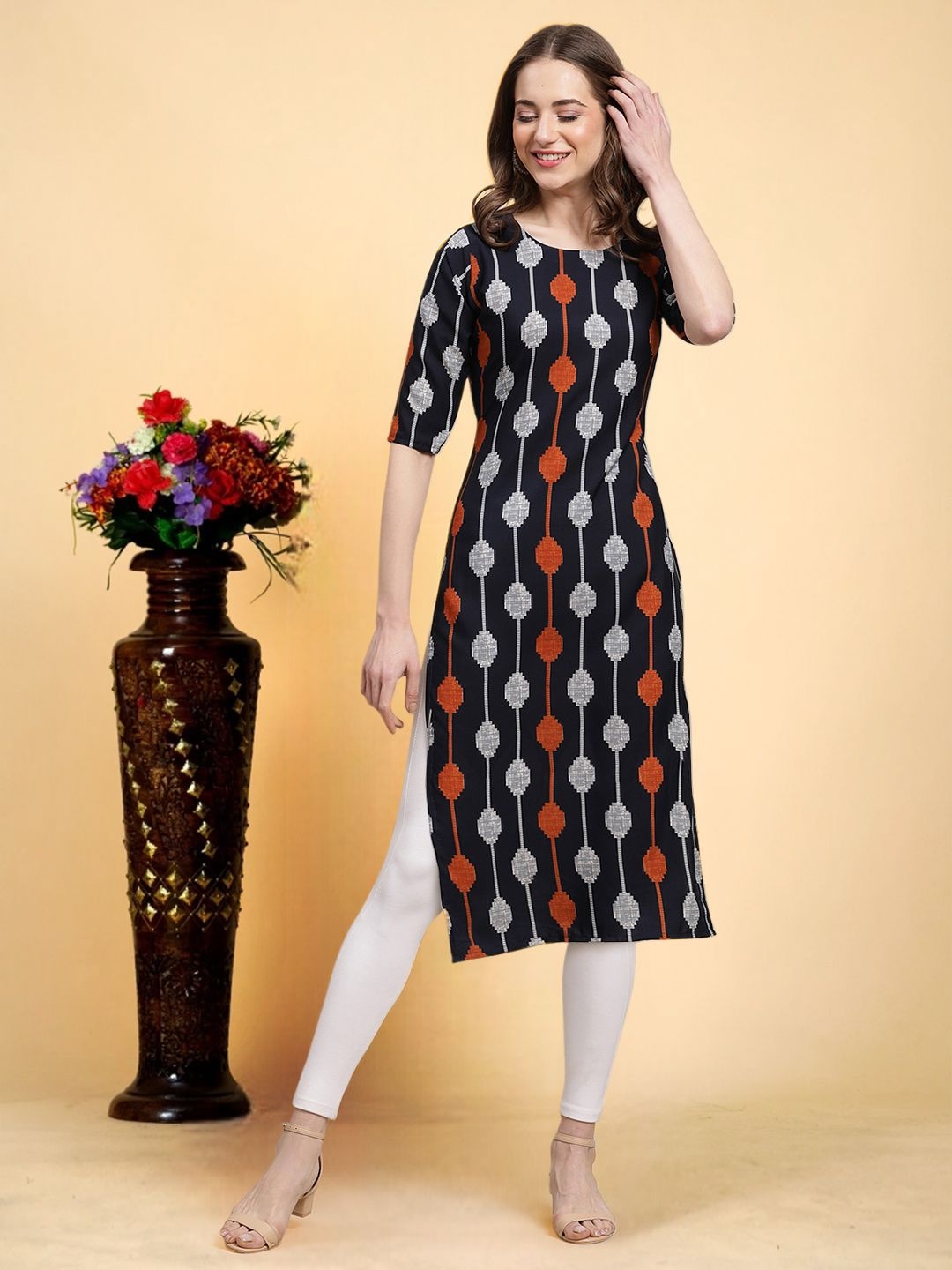 

7Threads Geometric Printed Round Neck Machine Weave Straight Kurta, Black