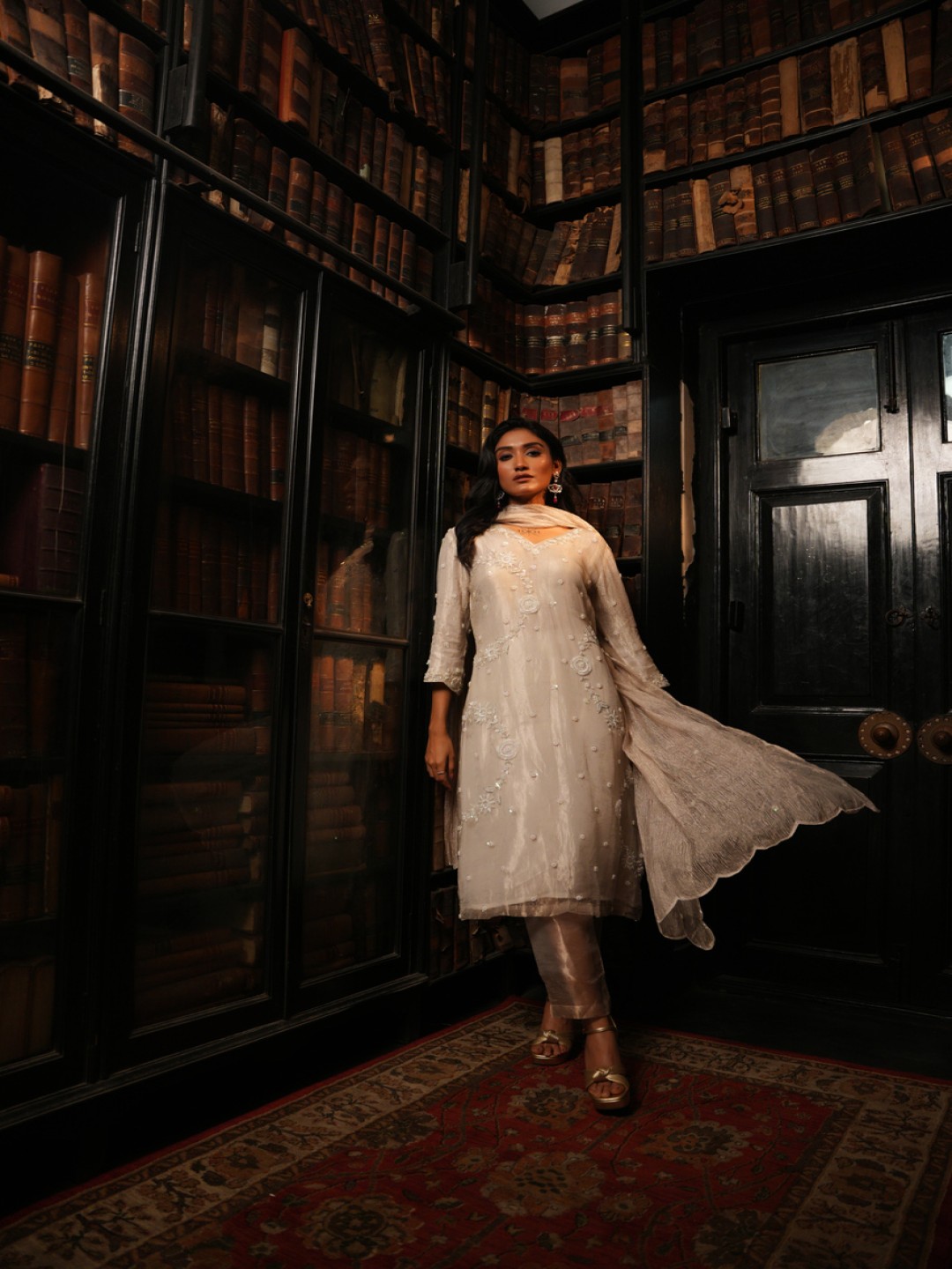 

MIDUSHI BAJORIA Floral Embroidered Kurta with Salwar & Dupatta, Silver