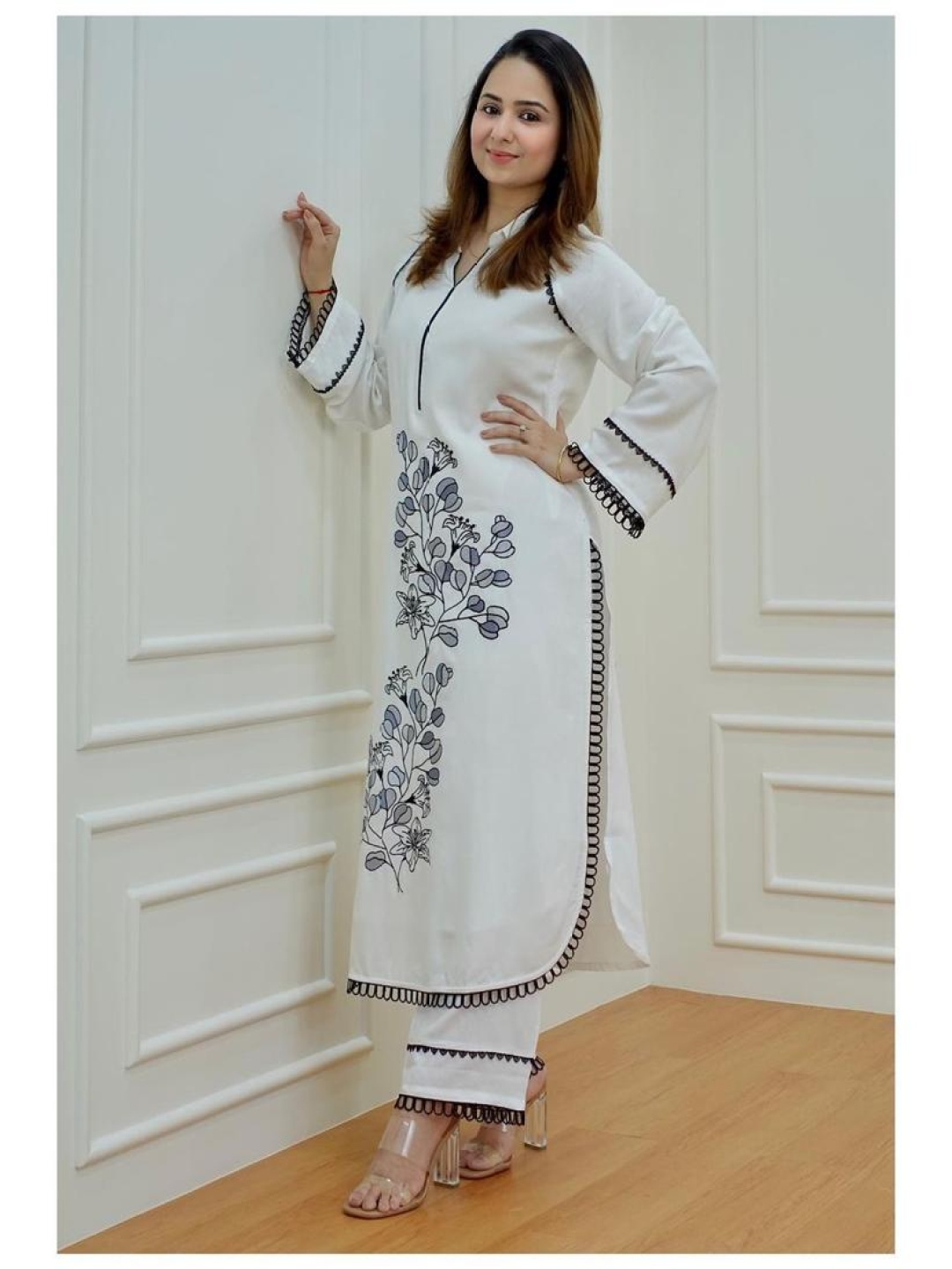 

KALINI Floral Embroidered Straight Thread Work Kurta with Palazzos, White