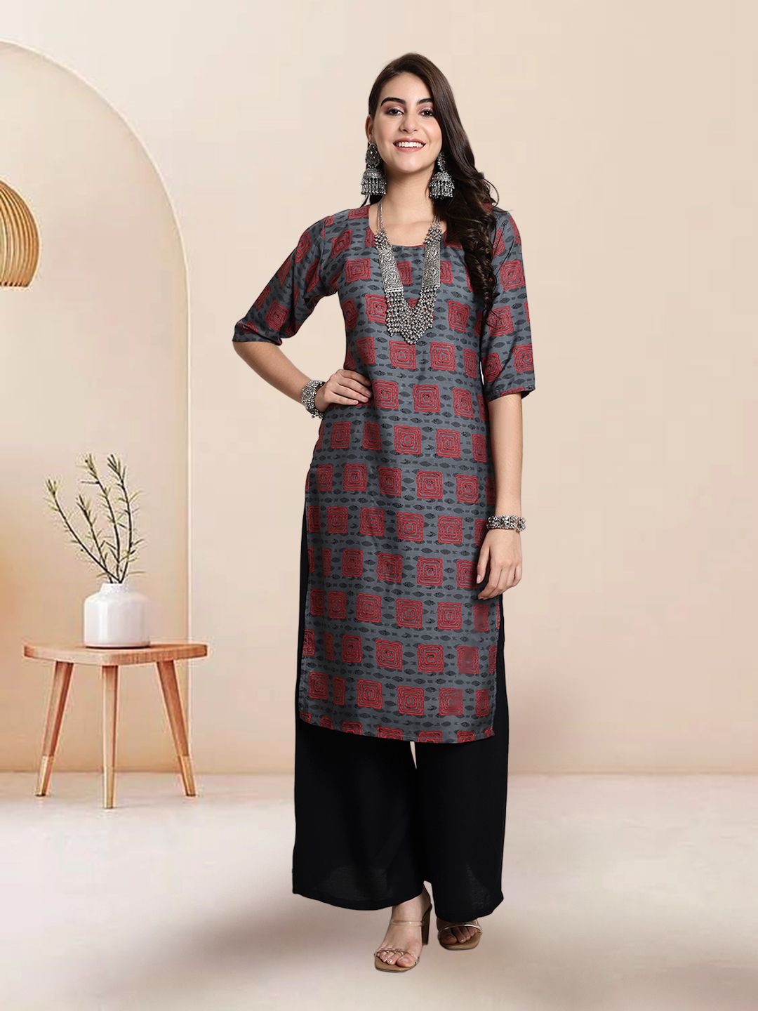 

7Threads Geometric Printed Round Neck Straight Kurta, Grey