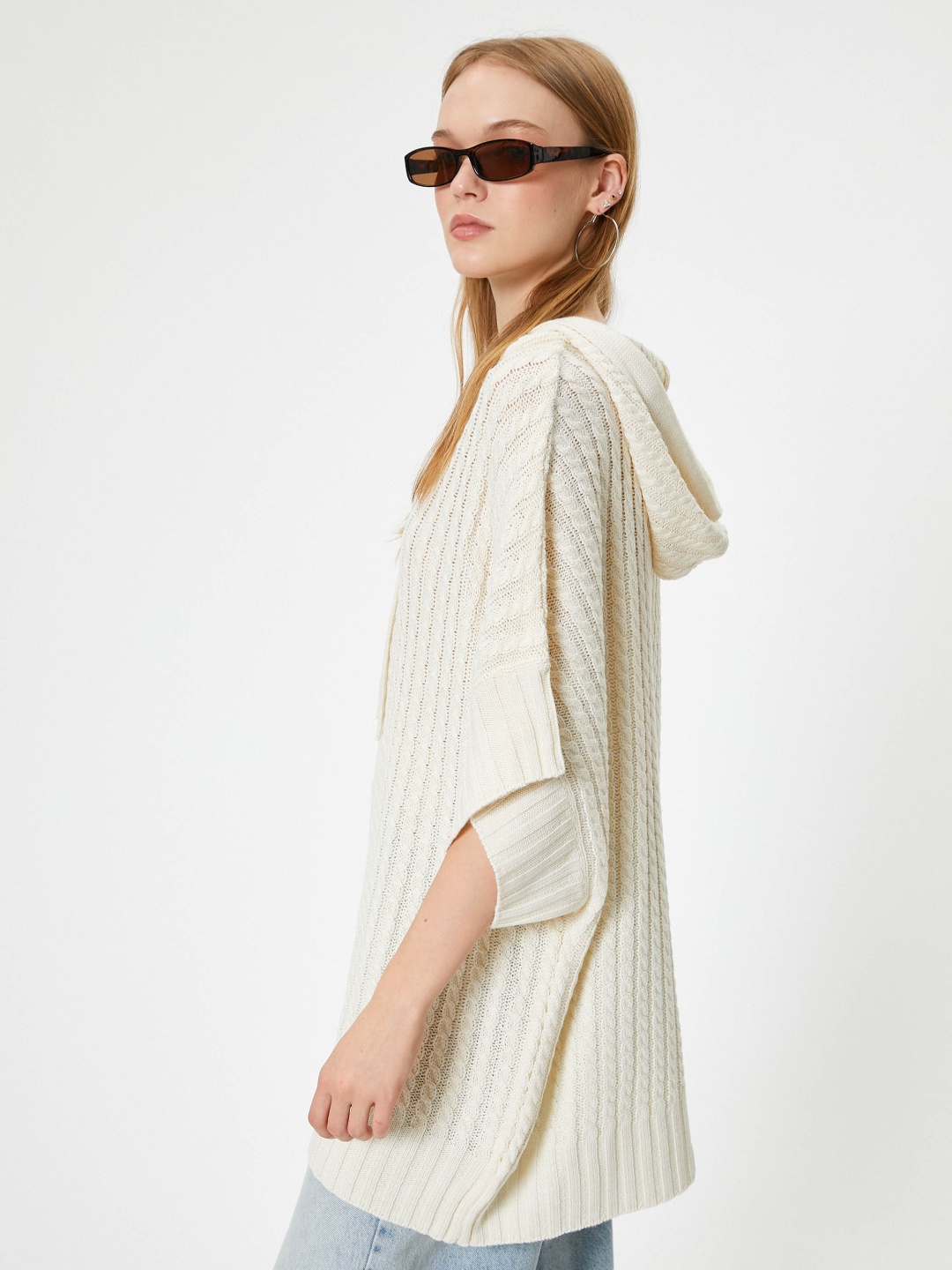 

Koton Women Cable Knit Longline Pullover, Beige