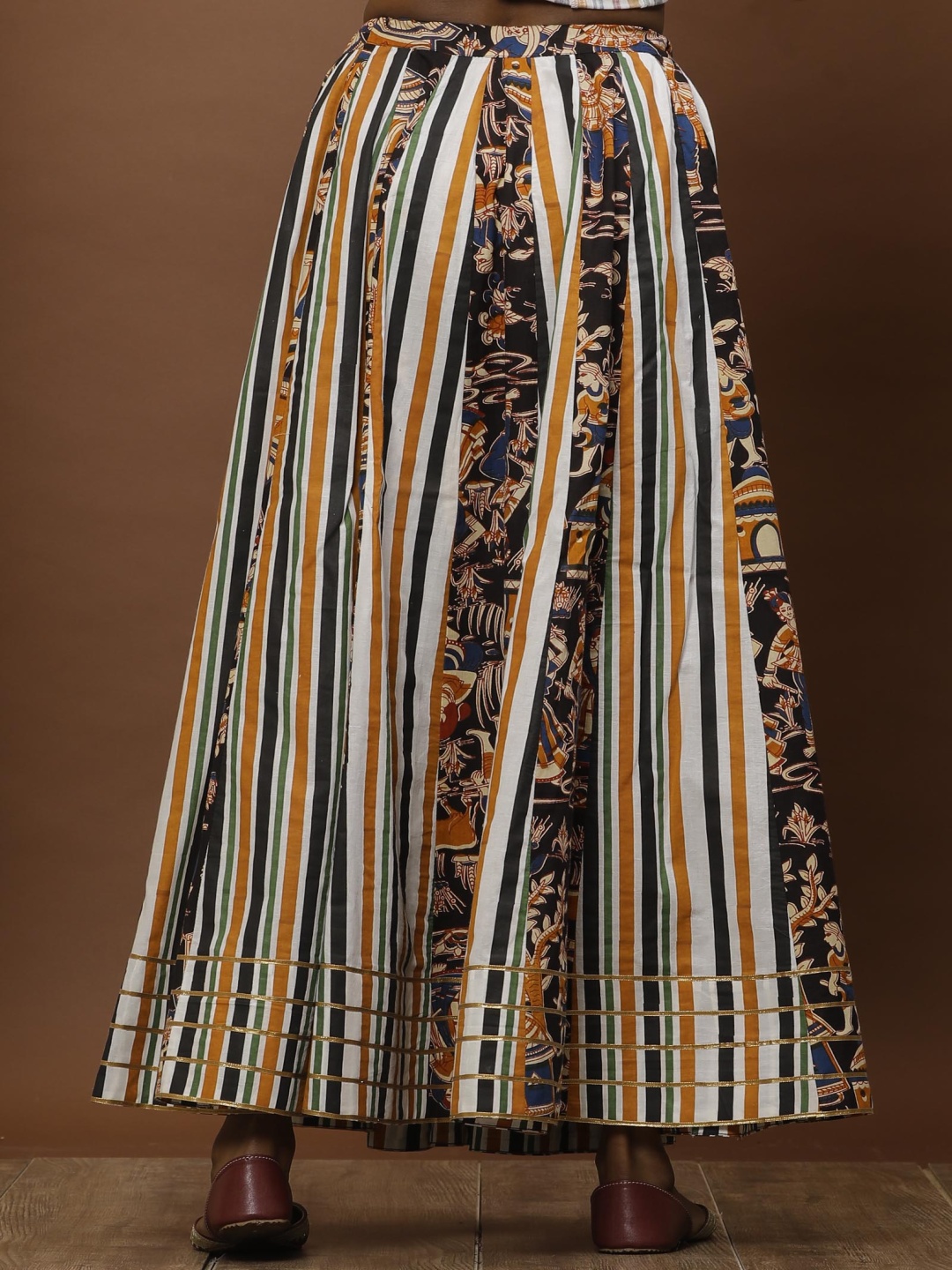 

TJORI Women Printed Pure Cotton Flared Maxi Skirts, Black