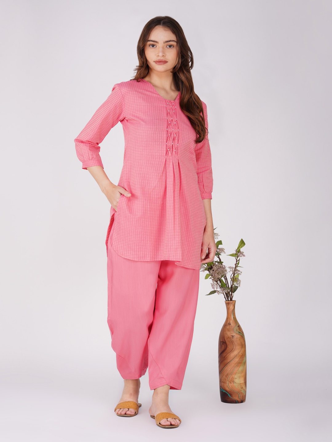 

Bindigasm V-Neck Embellished Pure Cotton Tunic & Palazzos, Pink