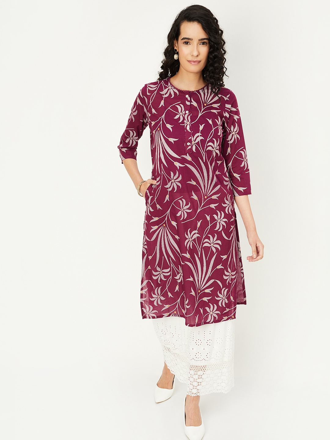

max Floral Printed Round Neck Cotton Straight Kurta, Purple