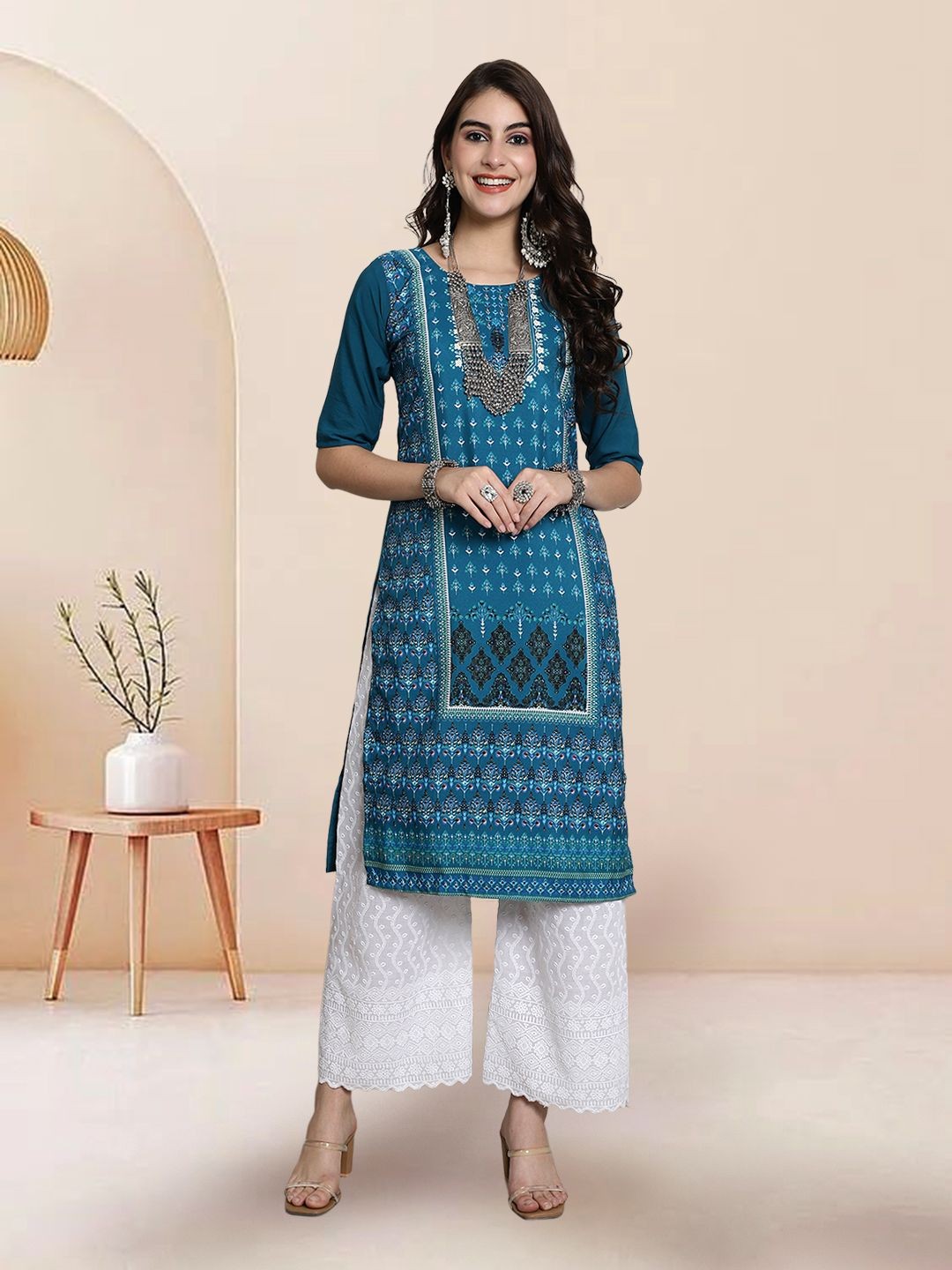 

7Threads Ethnic Motifs Printed Round Neck Straight Kurta, Blue