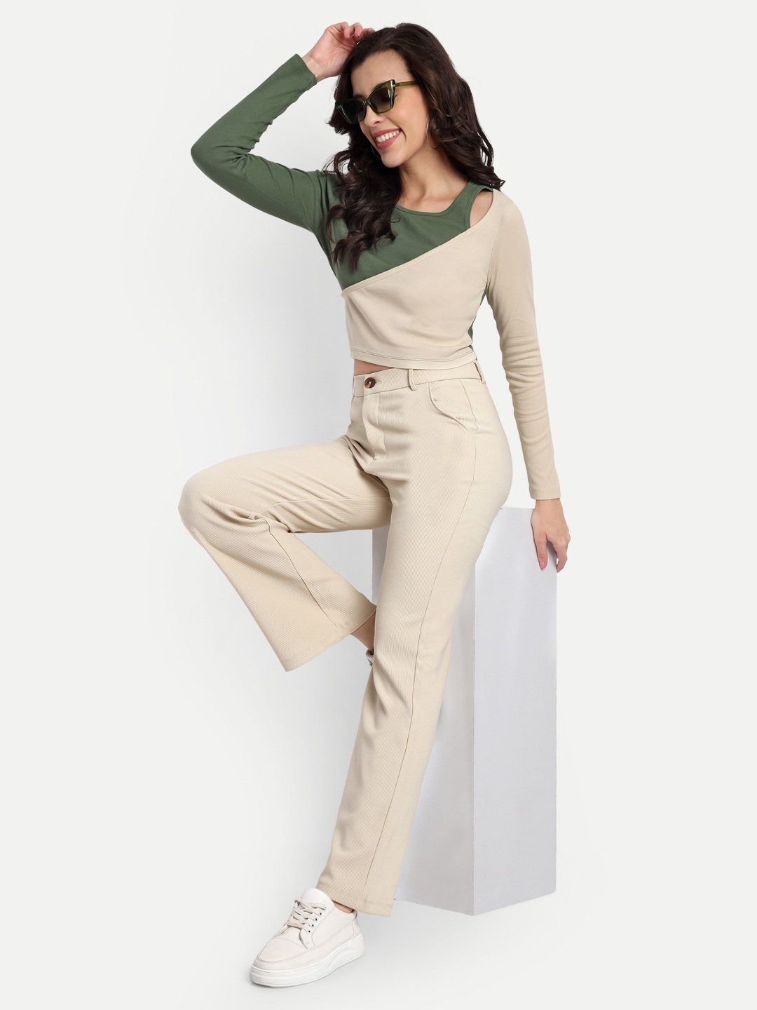 

BROADSTAR Women Smart Straight Fit High-Rise Easy Wash Corduroy Trousers, Beige