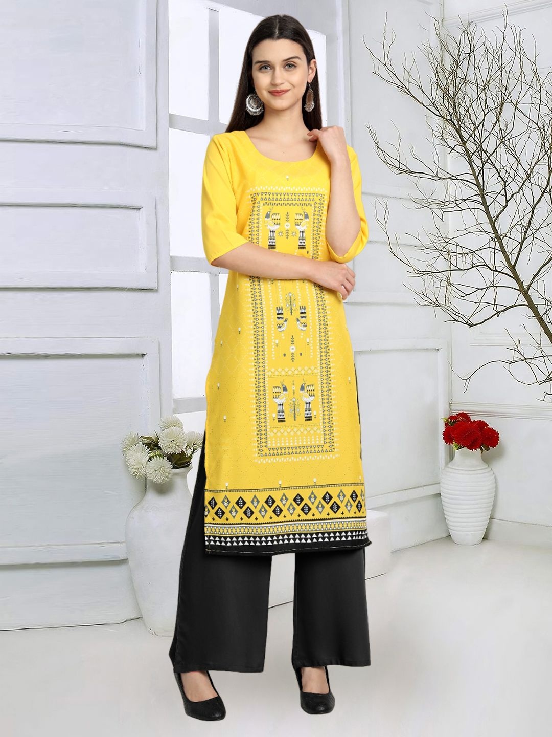 

7Threads Geometric Printed Round Neck Machine Weave Straight Kurta, Yellow