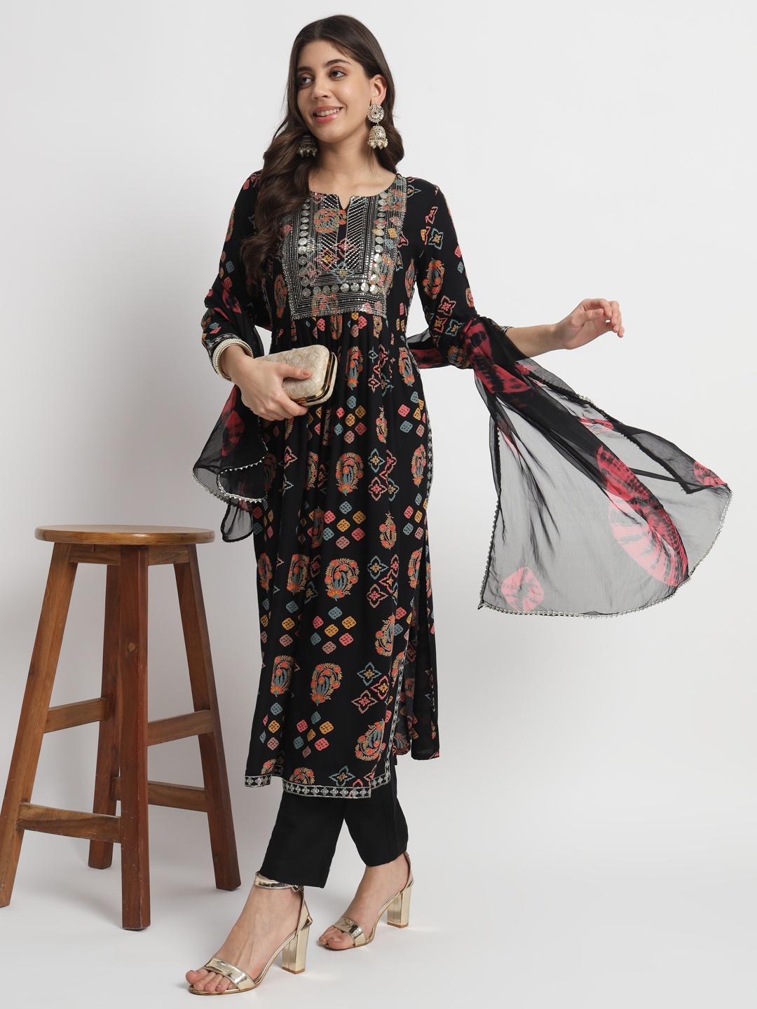 

PIDER Women Printed Regular Sequinned Kurta with Pyjamas & With Dupatta, Black