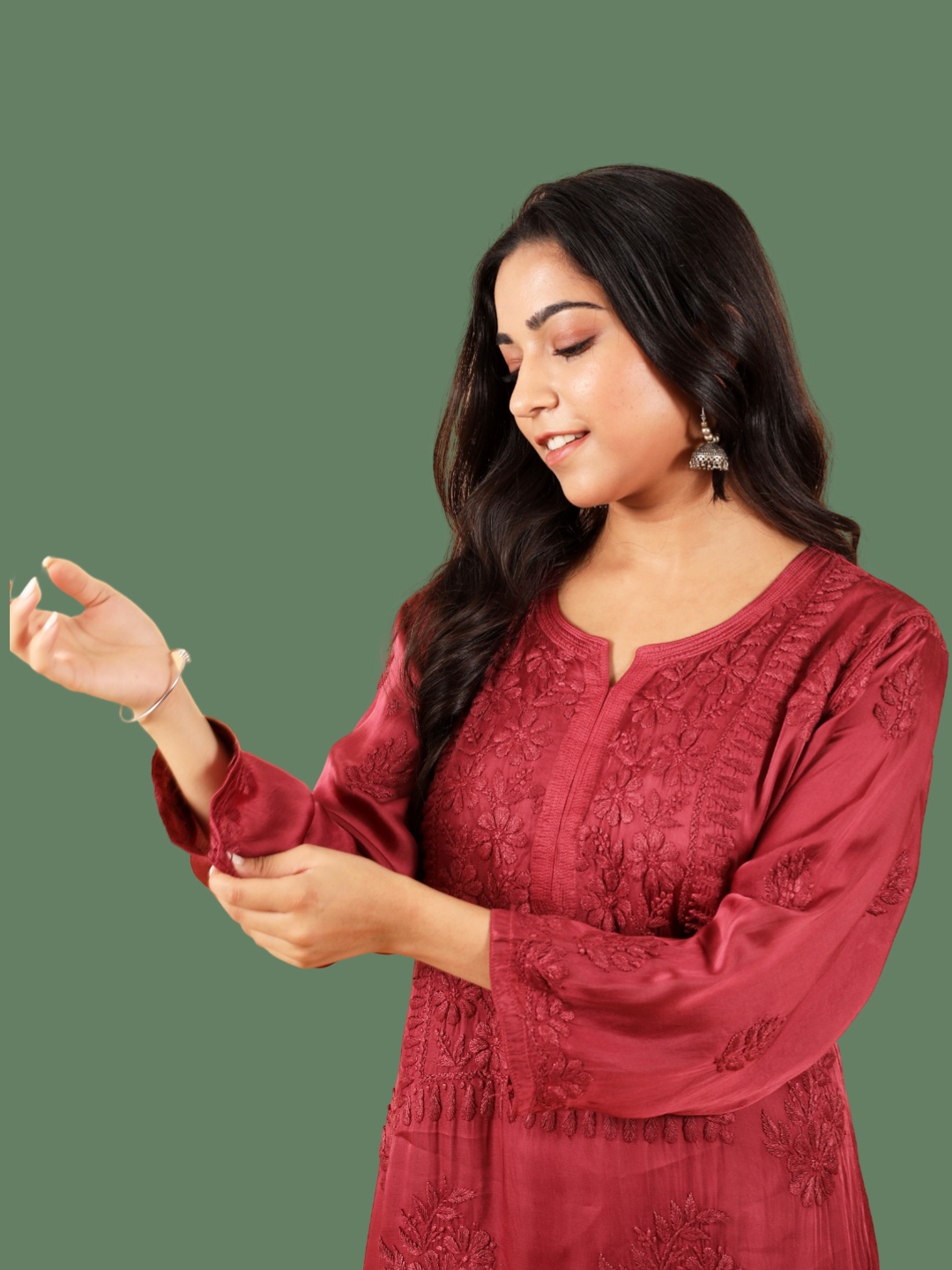 

Hastya Kala Floral Embroidered Chikankari Satin Straight Kurta, Maroon