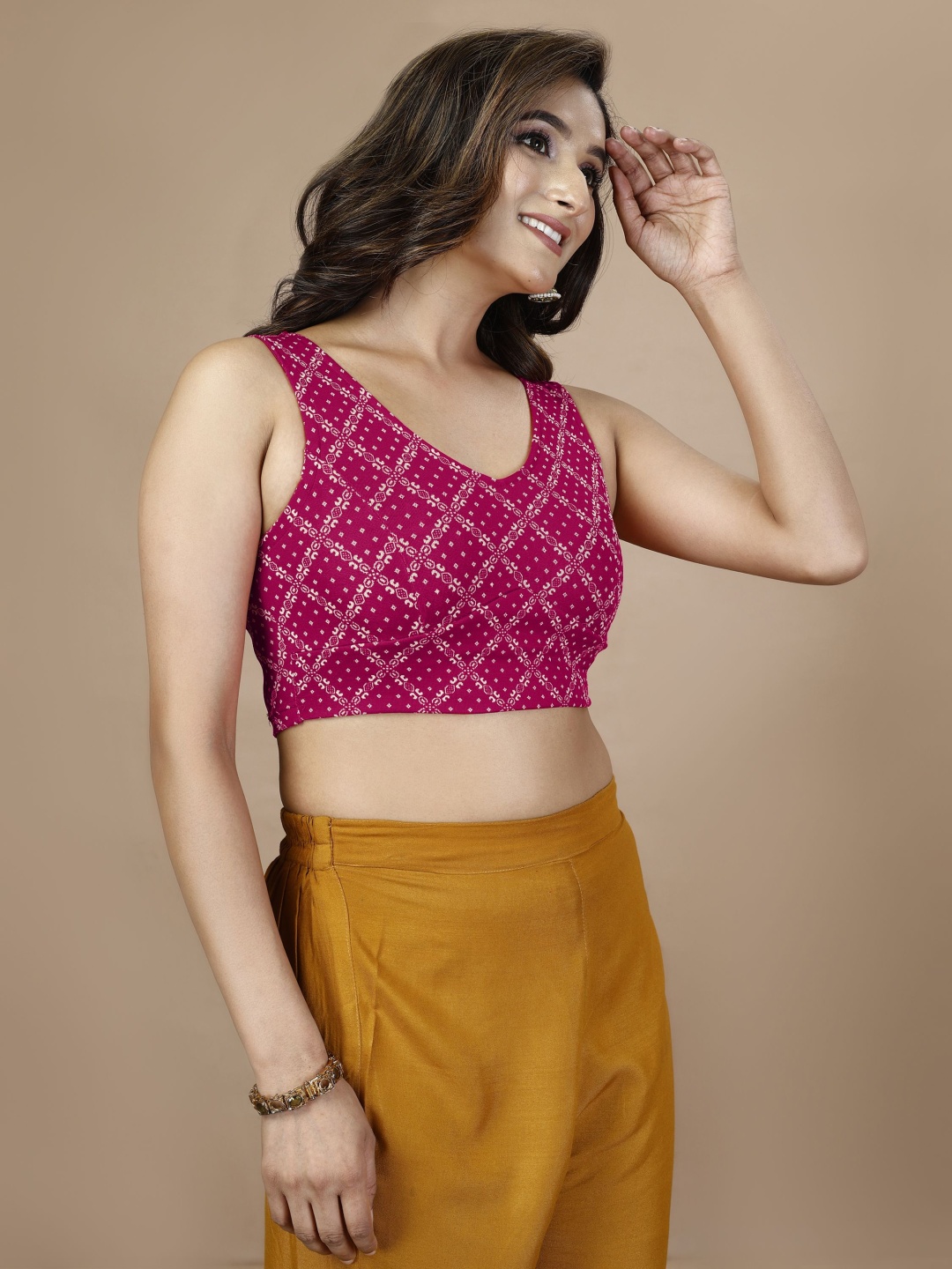 

Oomph! Printed V-Neck Saree Blouse, Pink
