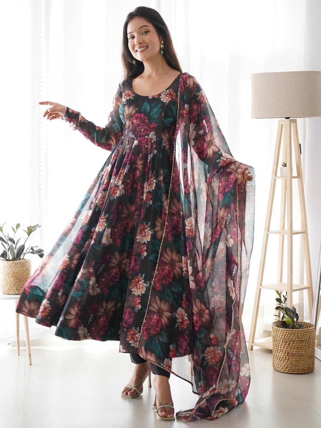 

Aika Floral Print Georgette Fit & Flare Maxi Dress, Black