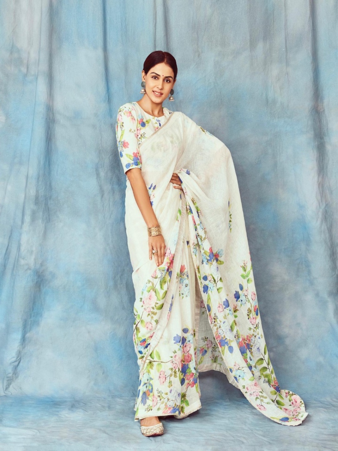 

ARPITA FASHION Floral Zari Block Print Saree, White