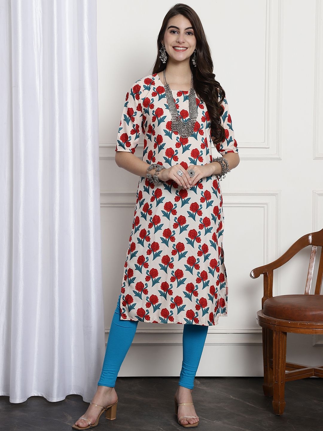

7Threads Selection Of 6 Floral Printed Round Neck Straight Crepe Kurta, Red