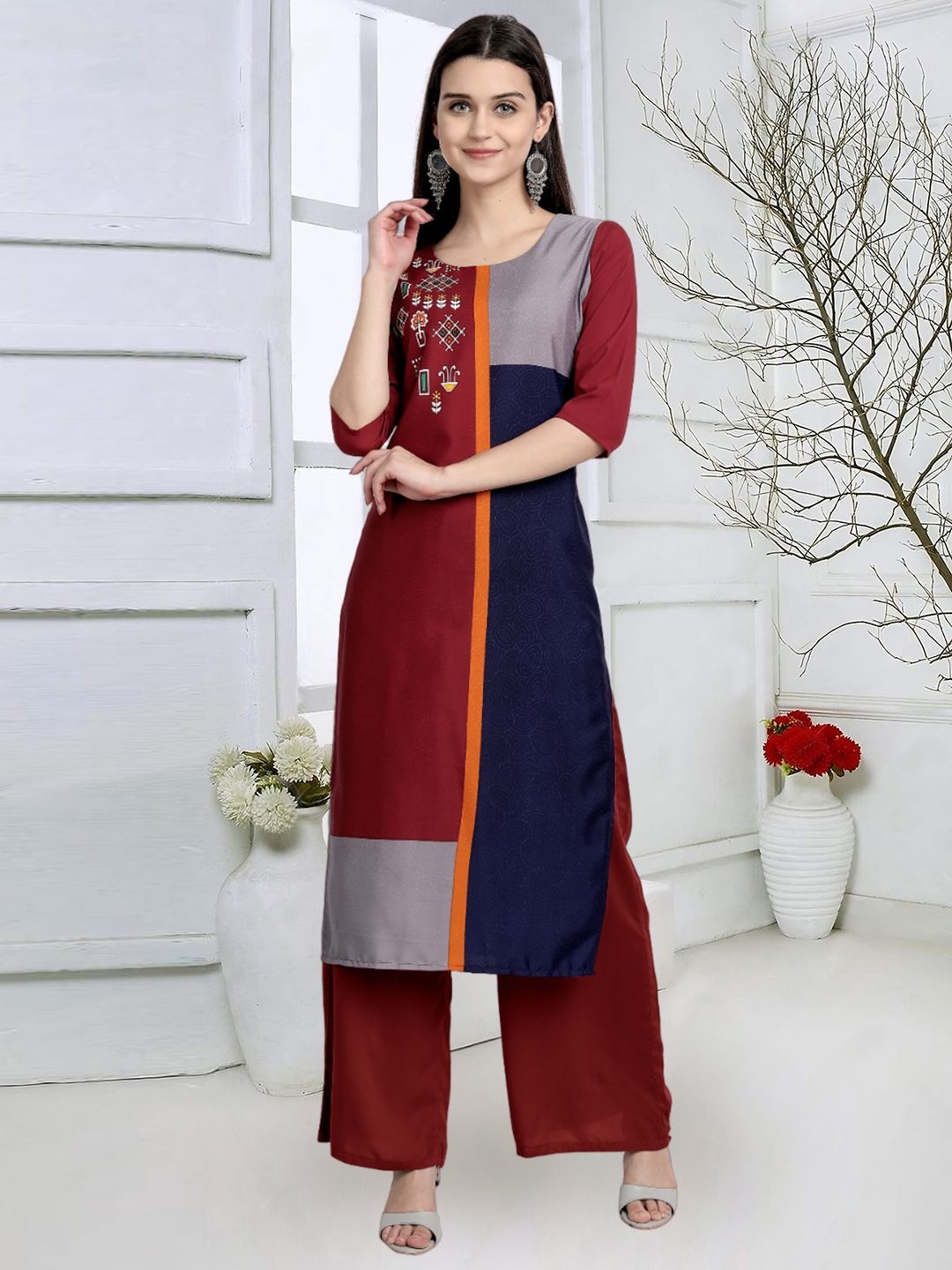 

7Threads Colourblocked Round Neck Straight Kurta, Maroon