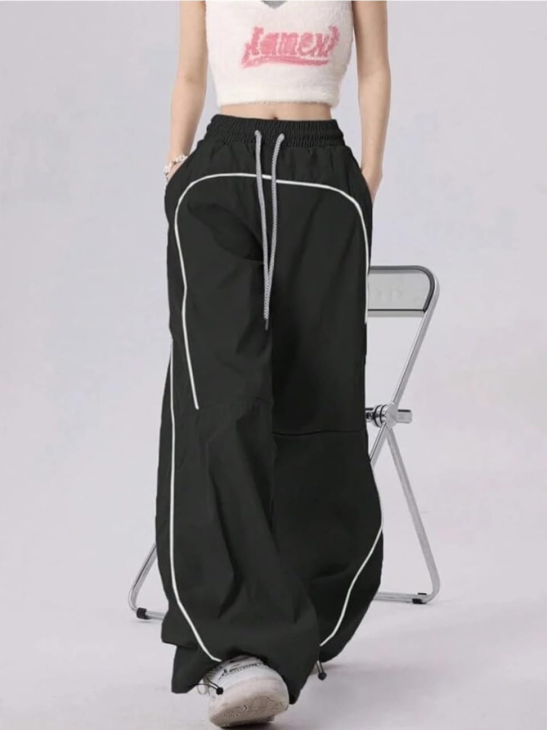 

BROADSTAR Women Smart Loose Fit High-Rise Easy Wash Trousers, Black
