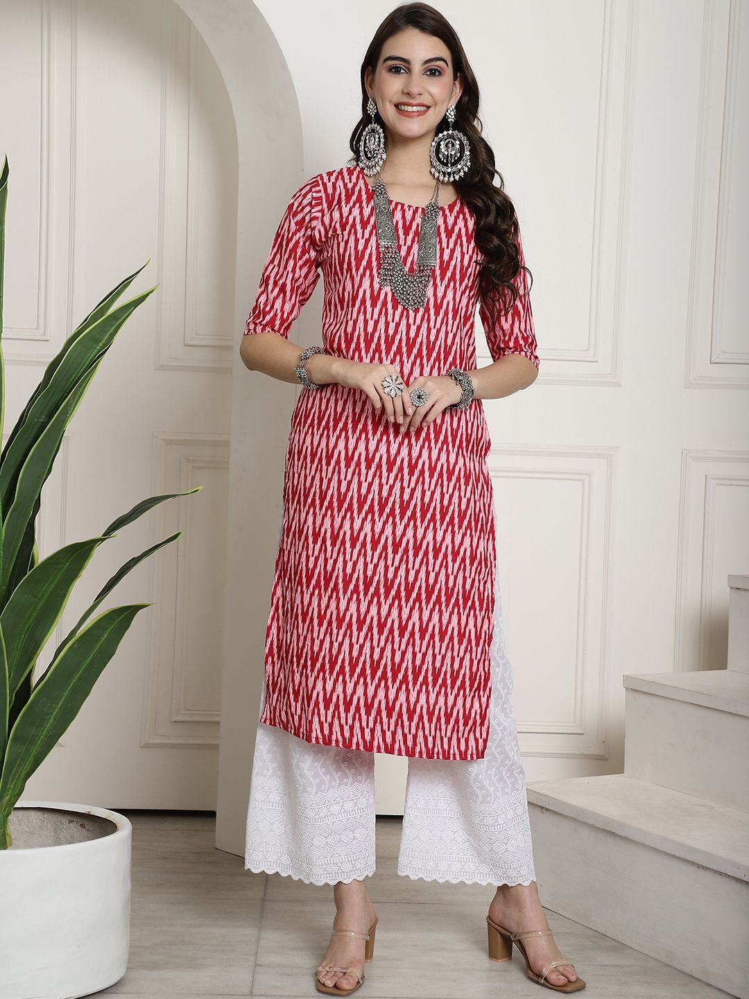 

7Threads Selections of 6 Chevron Printed Round Neck Straight Kurtas, Red