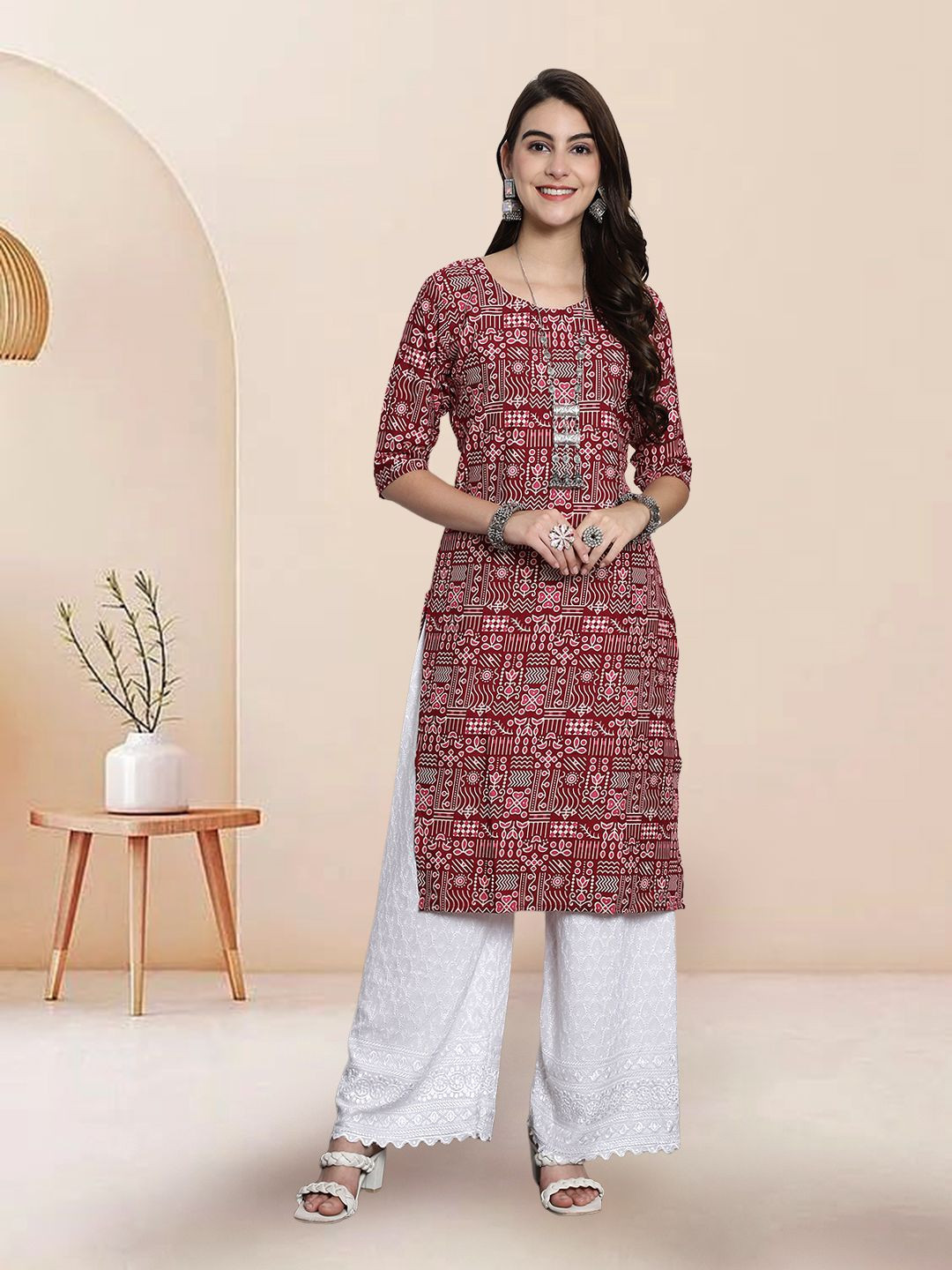 

7Threads Ethnic Motifs Printed Round Neck Straight Kurta, Maroon