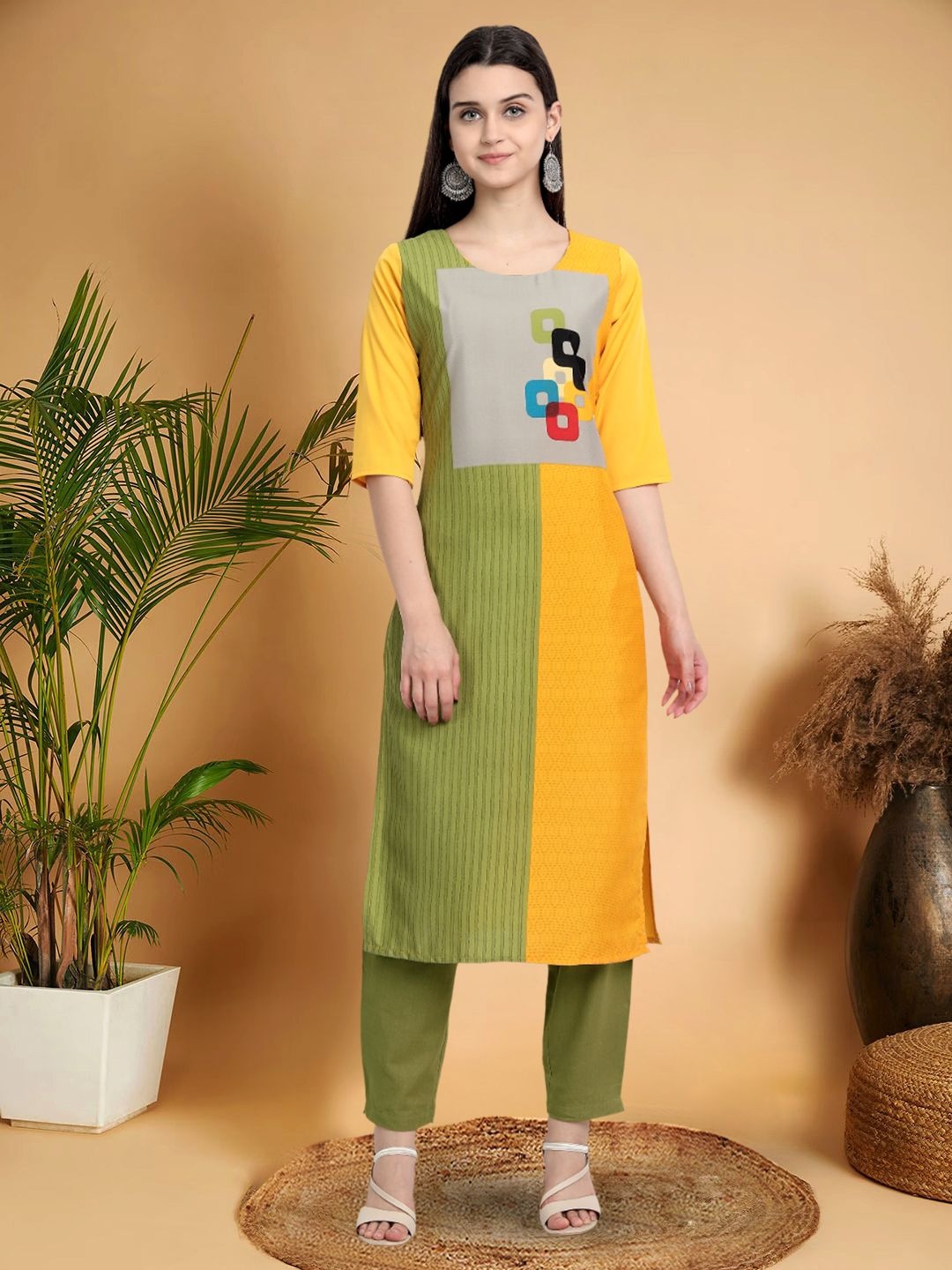 

7Threads Ethnic Motifs Printed Straight Kurta, Yellow