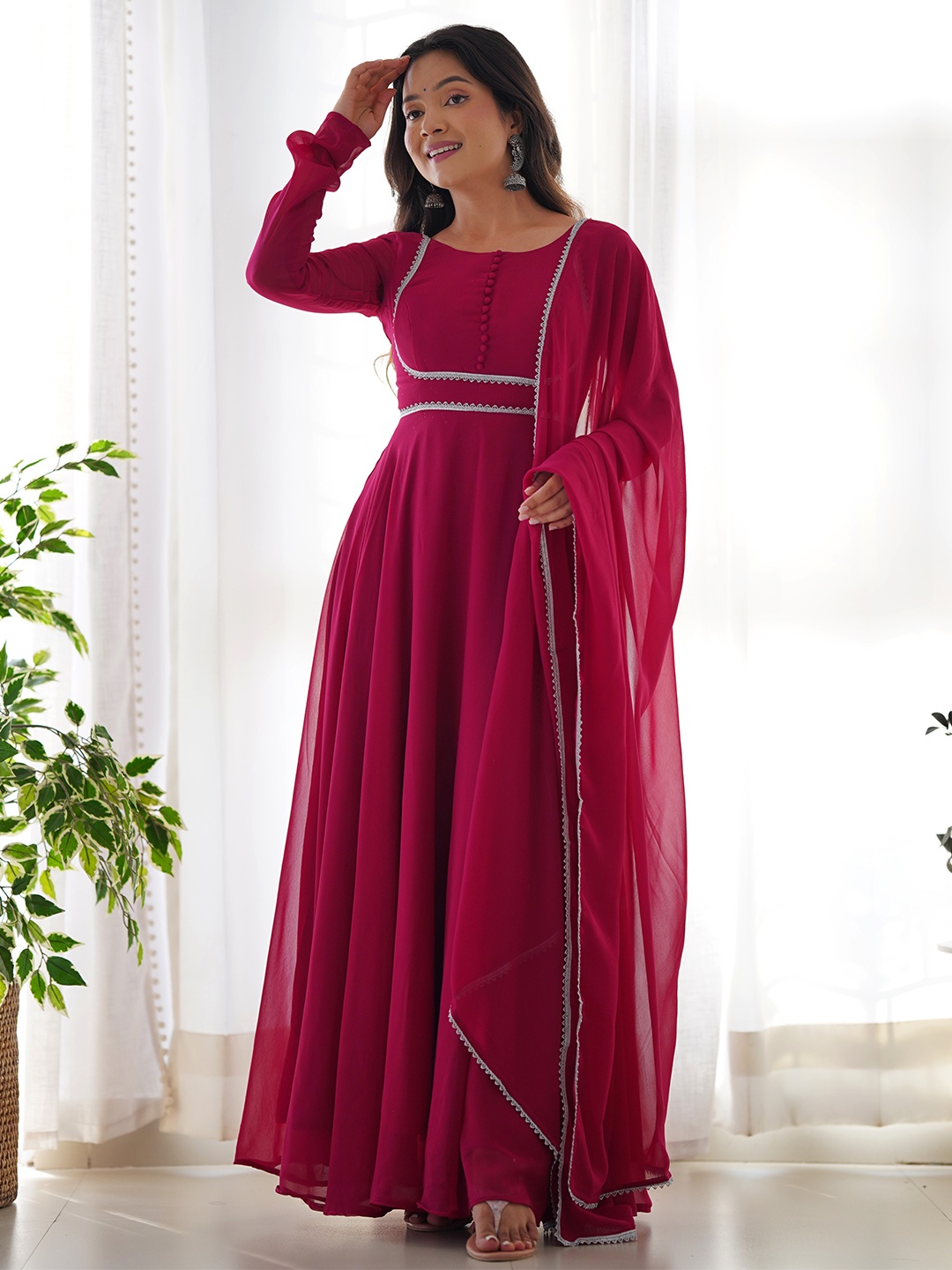 

Tanhai Gotta Patti Georgette Anarkali Kurta With Pyjama & Dupatta, Magenta