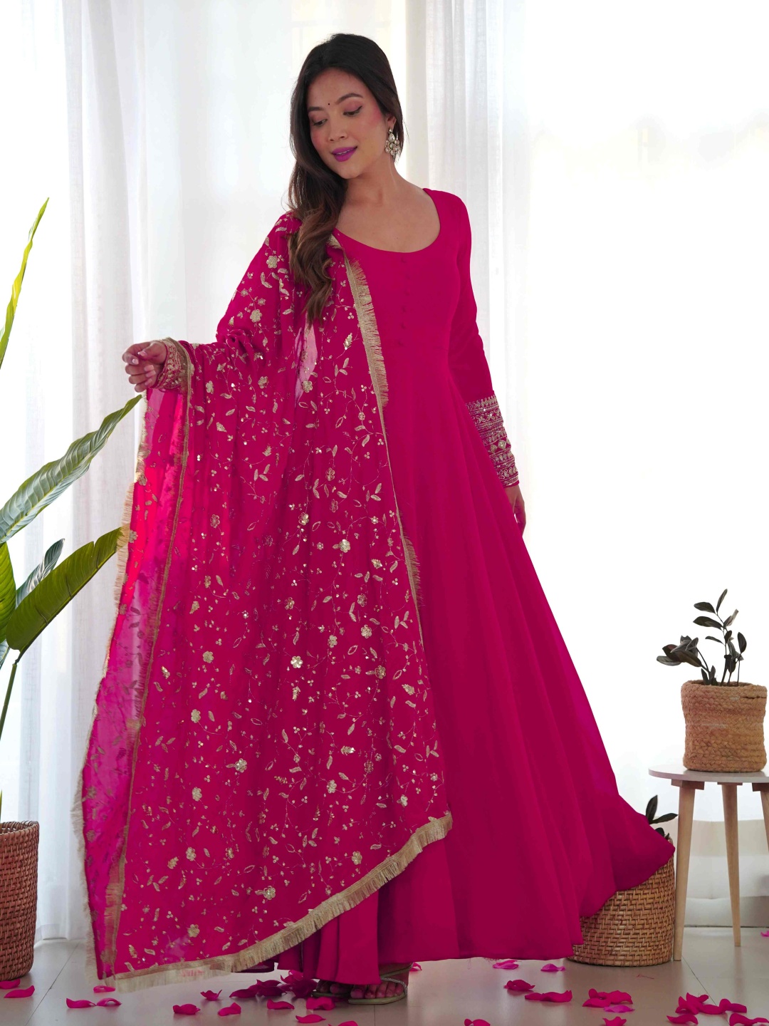 

Tanhai Round Neck Long Sleeves Regular Sequinned Georgette Kurta With Trouser With Dupatta, Pink