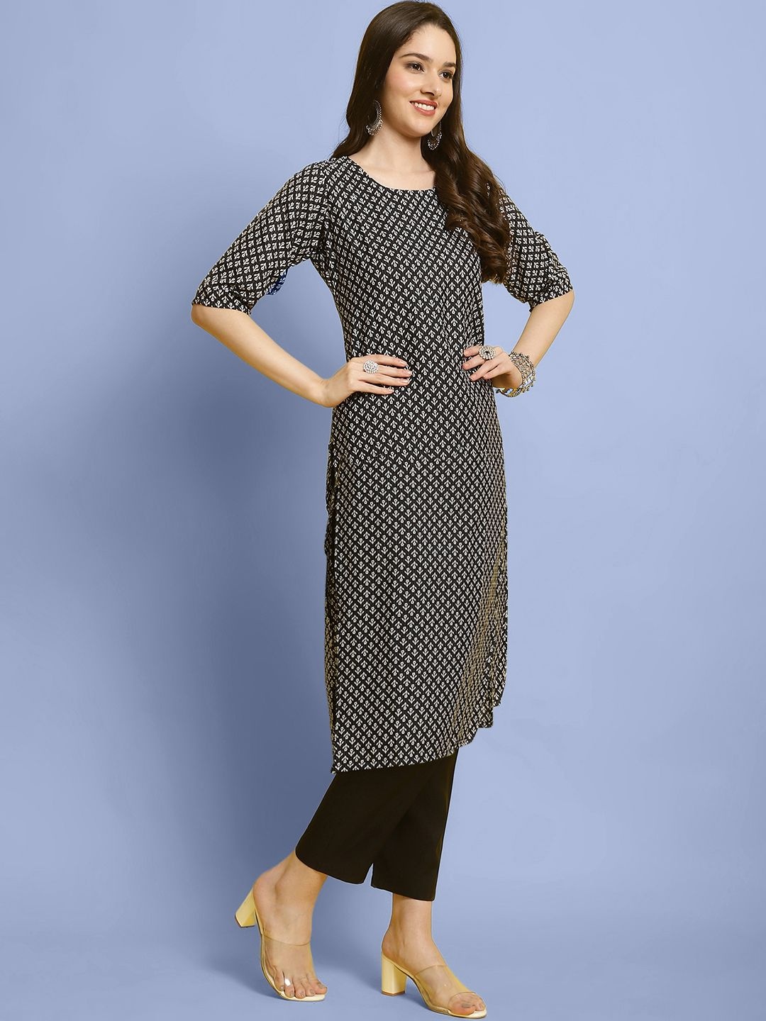 

7Threads Ethnic Motifs Printed Round Neck Straight Kurta With Trousers, Black