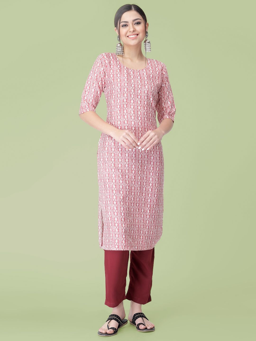 

7Threads Ethnic Motifs Printed Round Neck Straight Kurta With Trouser, Peach