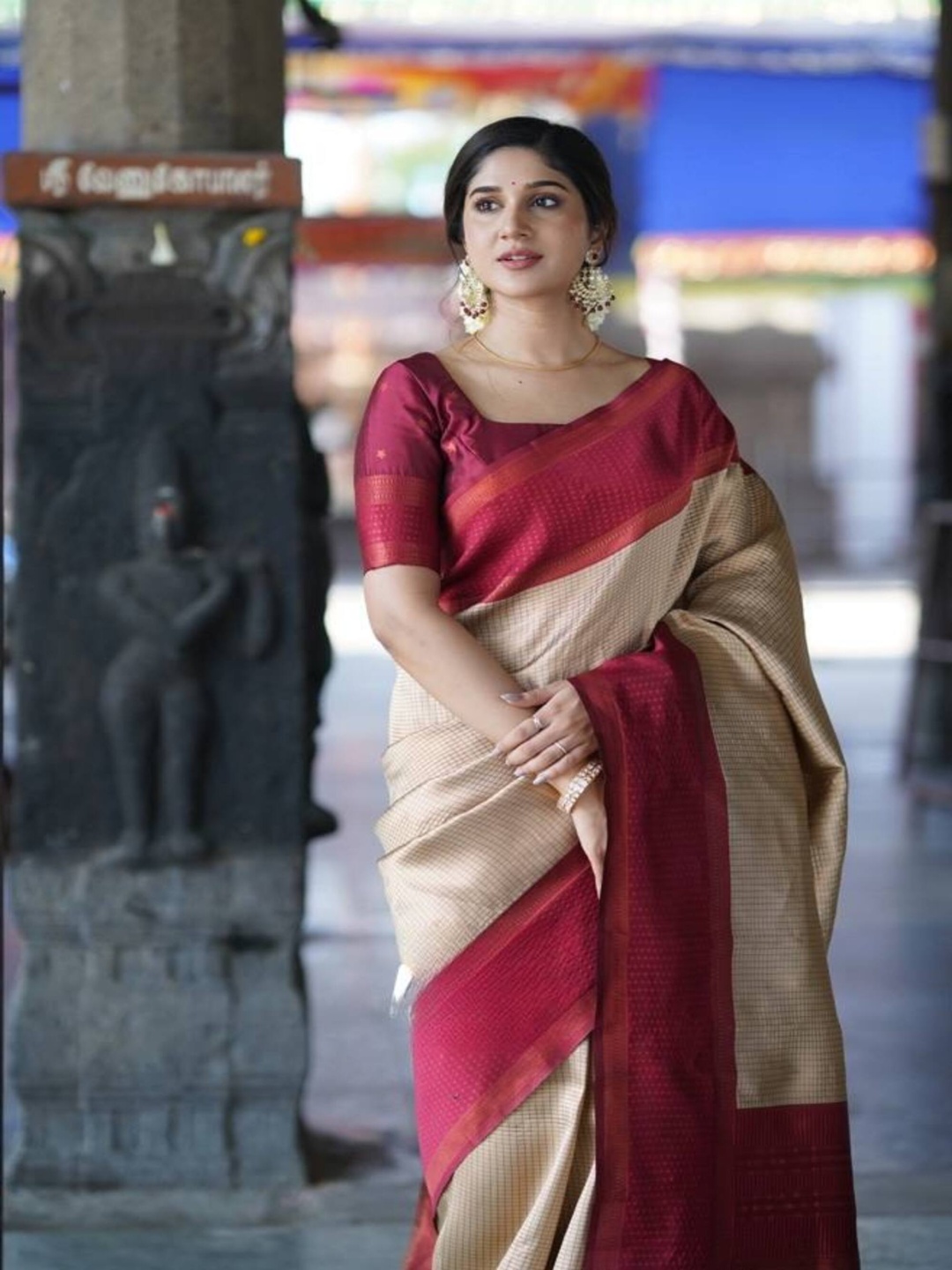 

Sanwariya Silk Women Ethnic Motifs Zari Kanjeevaram Saree, Cream