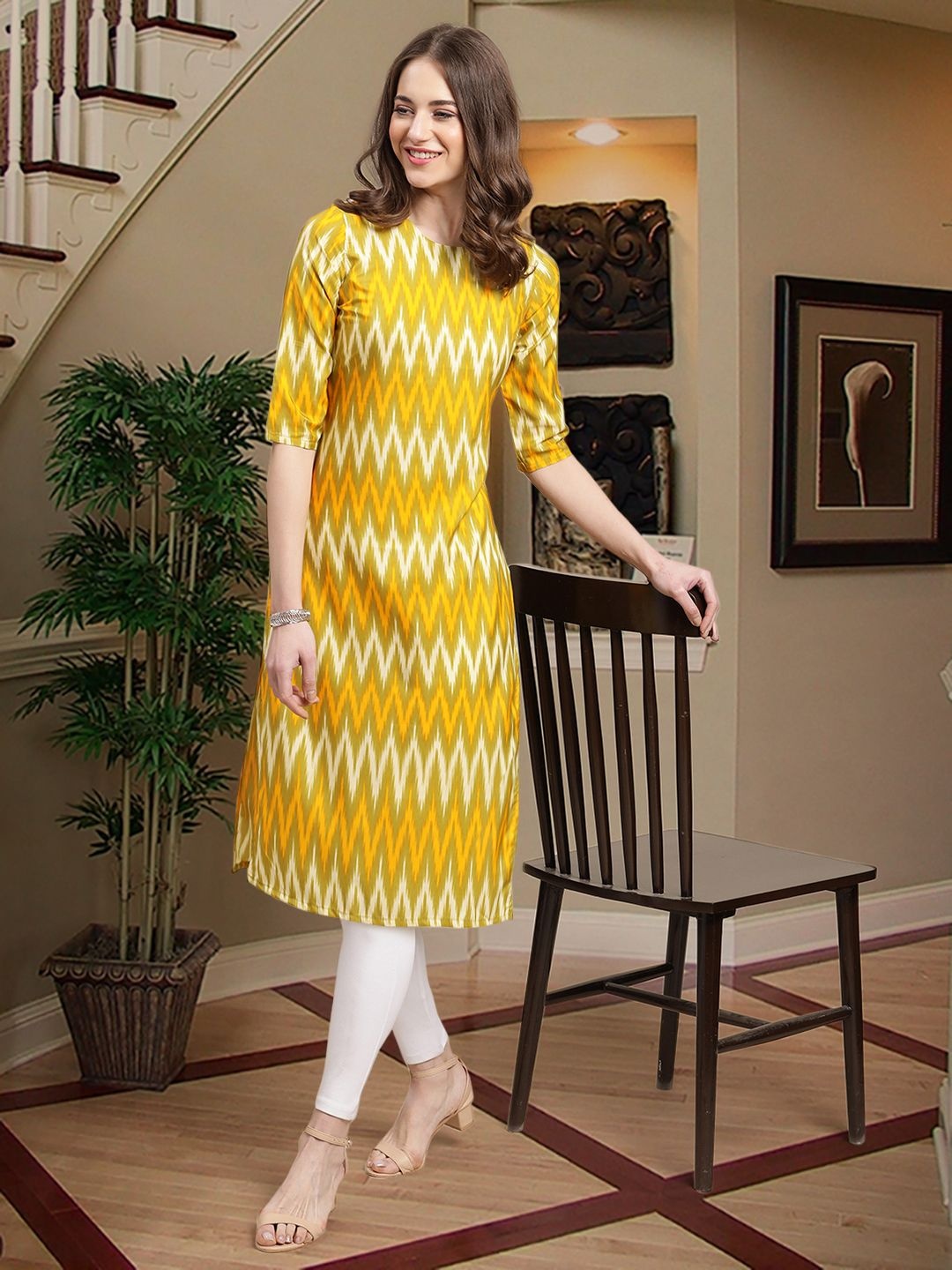 

7Threads Geometric Printed Round Neck Straight Kurta, Yellow