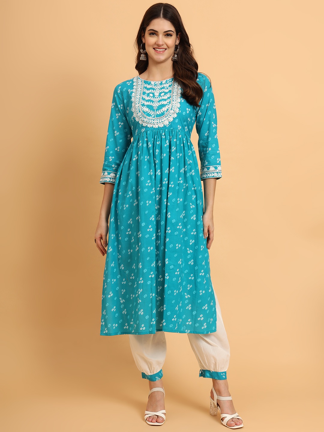 

AAYUMI Floral Embroidered Regular Pure Cotton Kurta with Trousers & With Dupatta, Turquoise blue