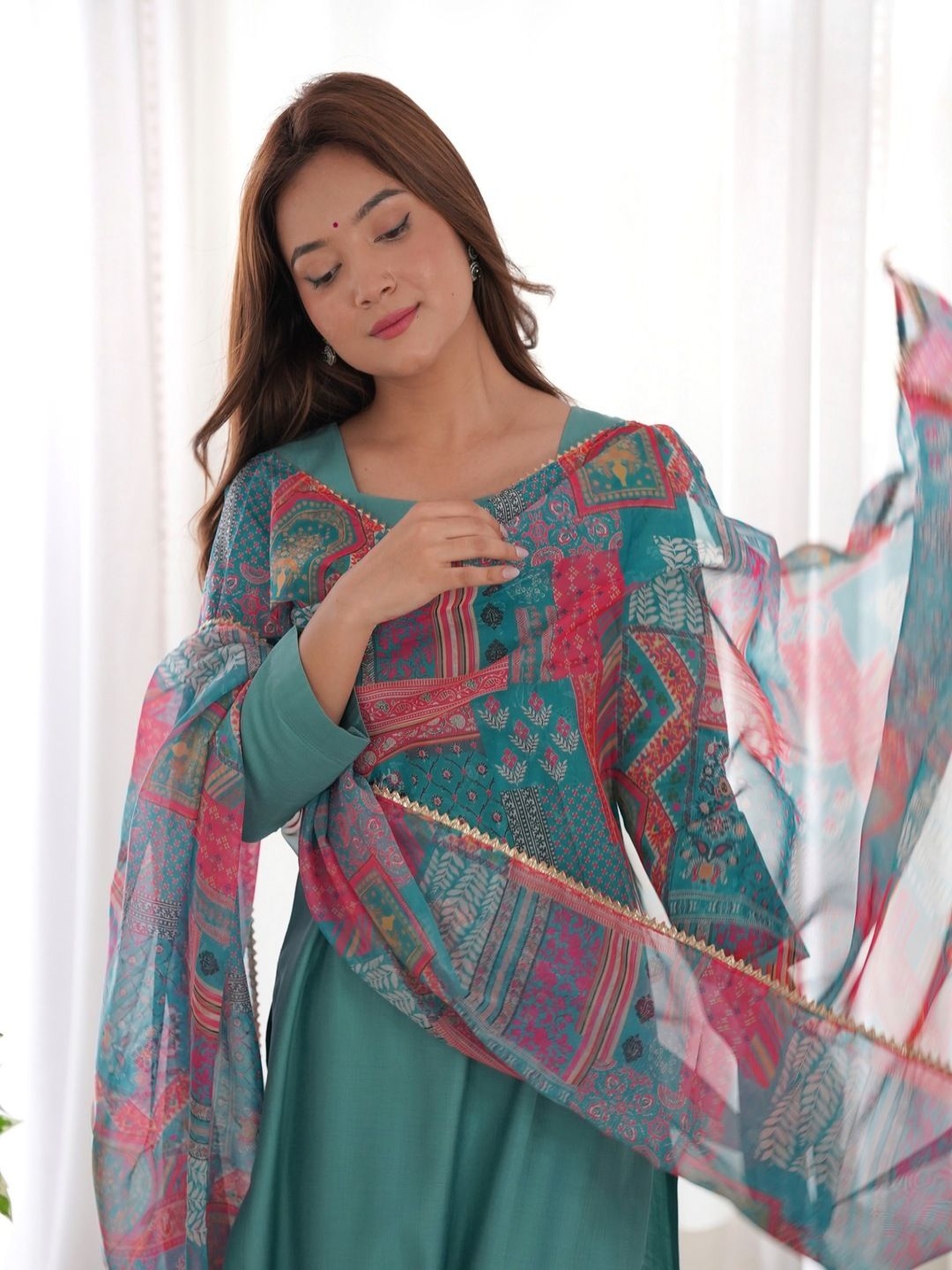 

KALINI Sweetheart Neck Straight Kurta With Pyjama And Dupatta, Turquoise blue