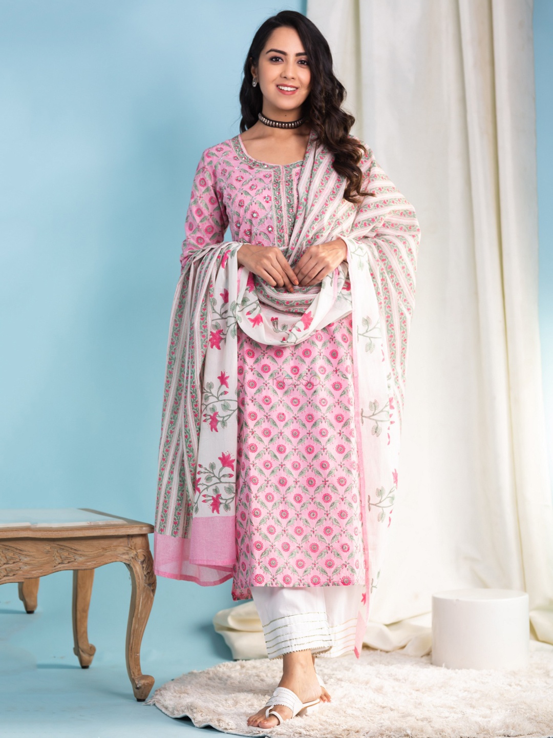 

Royal Export Women Floral Printed Regular Kurta with Trousers & With Dupatta, Pink