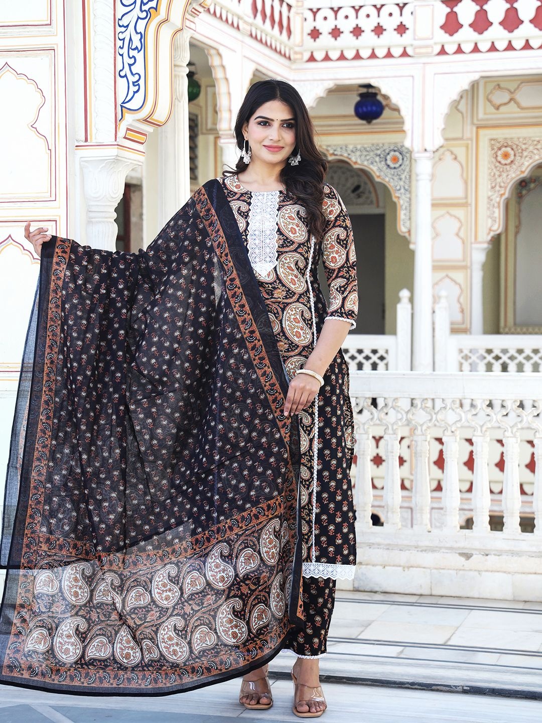 

ELVISH JAIPUR Paisley Printed Embroidered Pure Cotton Kurta With Trouser And Dupatta, Black