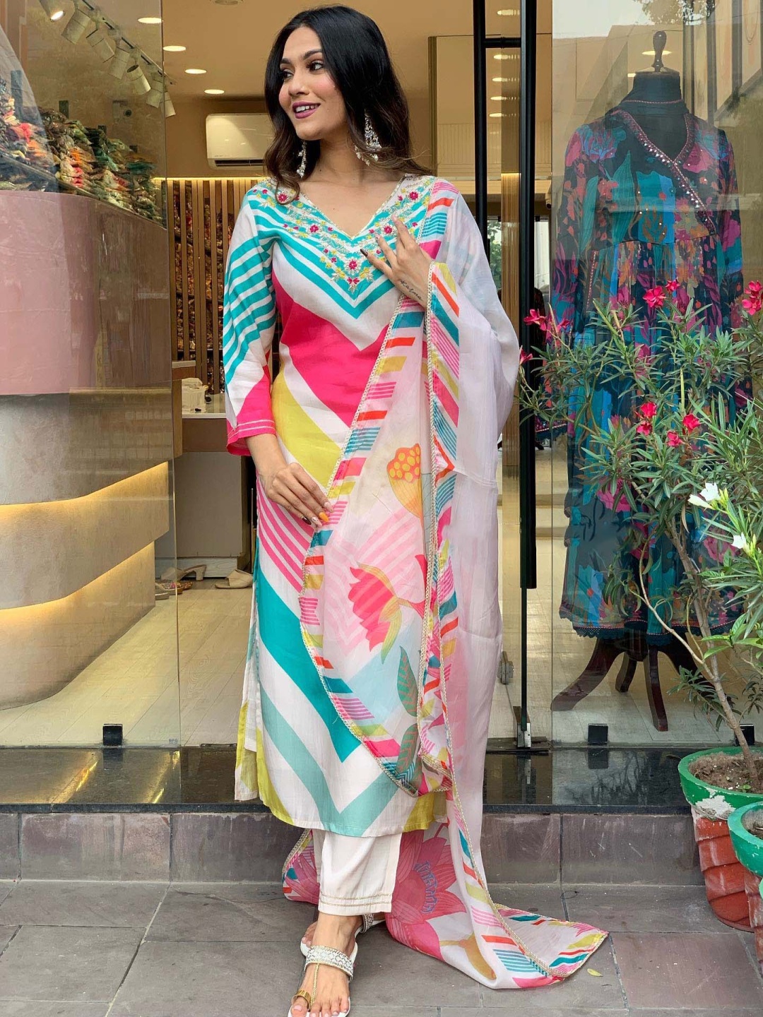 

THE52 Striped Regular Kurta with Trousers & With Dupatta, Pink