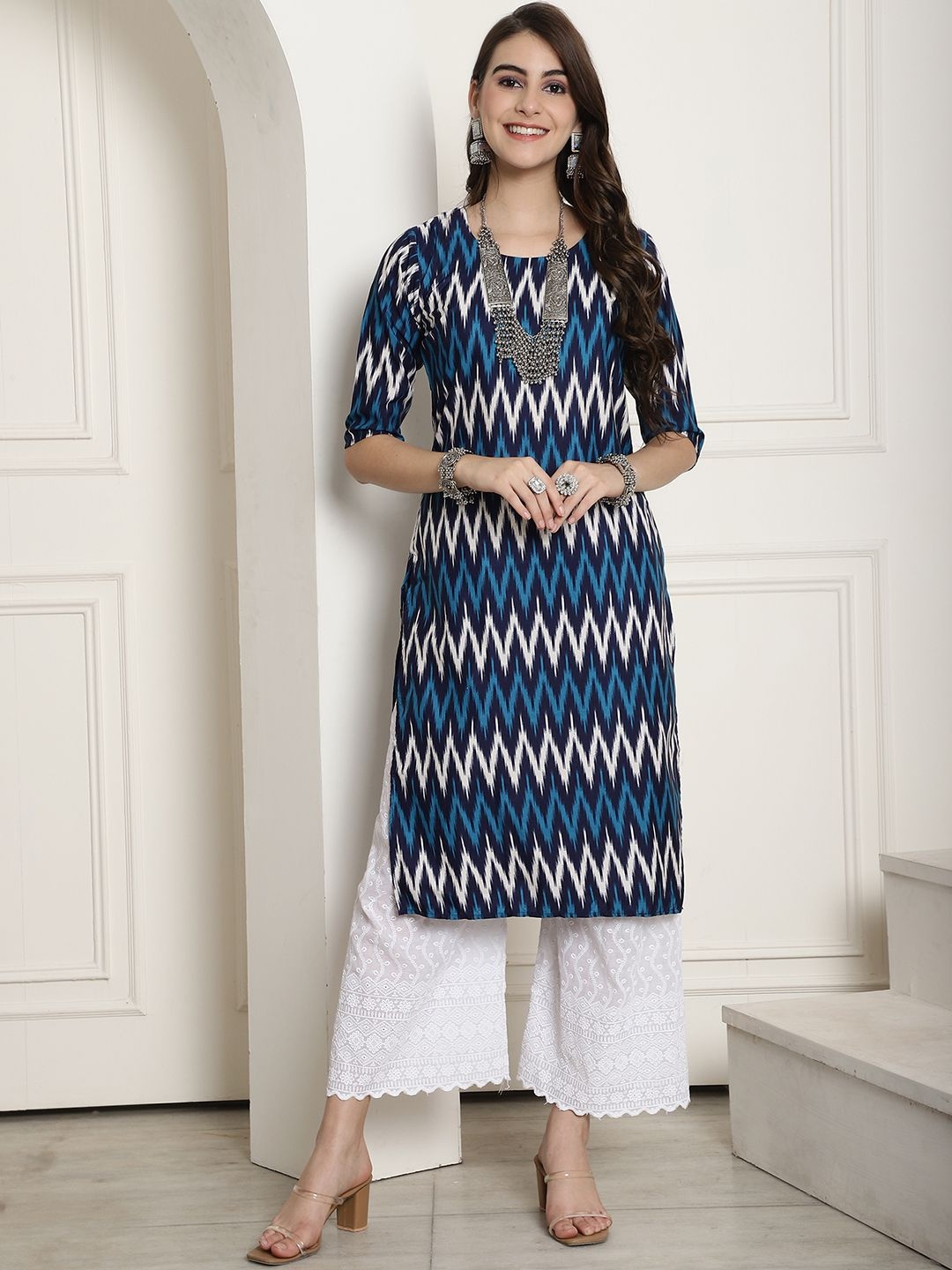 

7Threads Selection Of 6 Ethnic Motifs Printed Straight Crepe Kurta, Blue