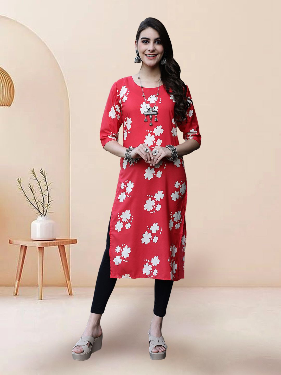 

7Threads Floral Printed Round Neck Straight Kurta, Red