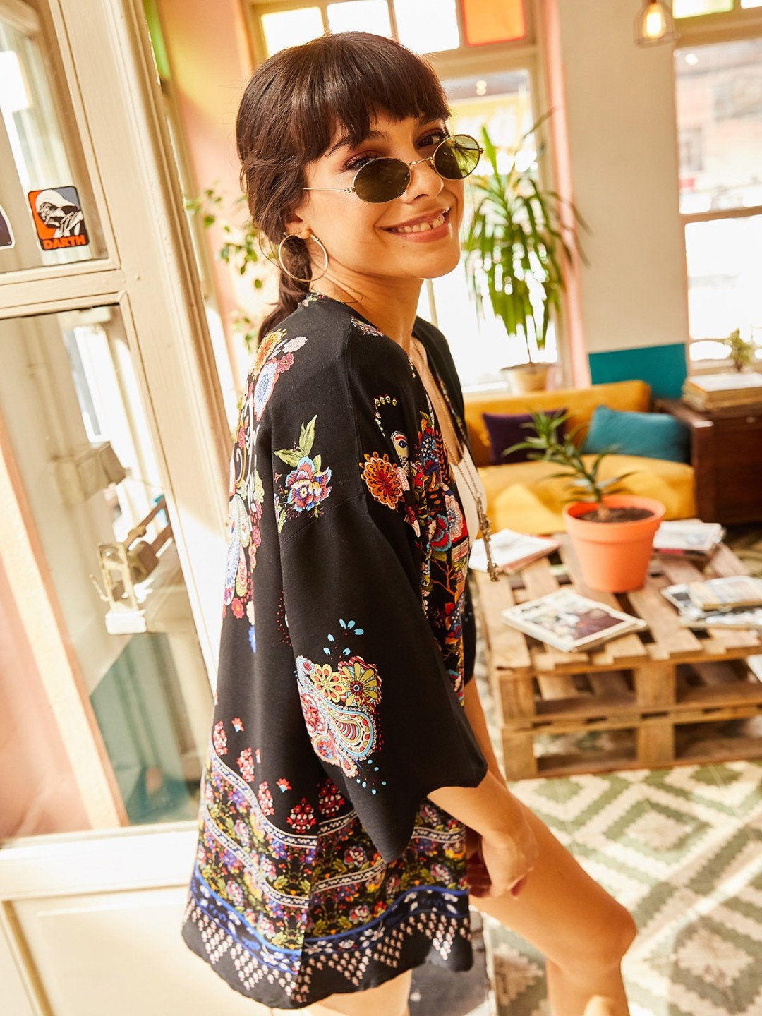 

Olalook Printed Open Front Shrug, Black