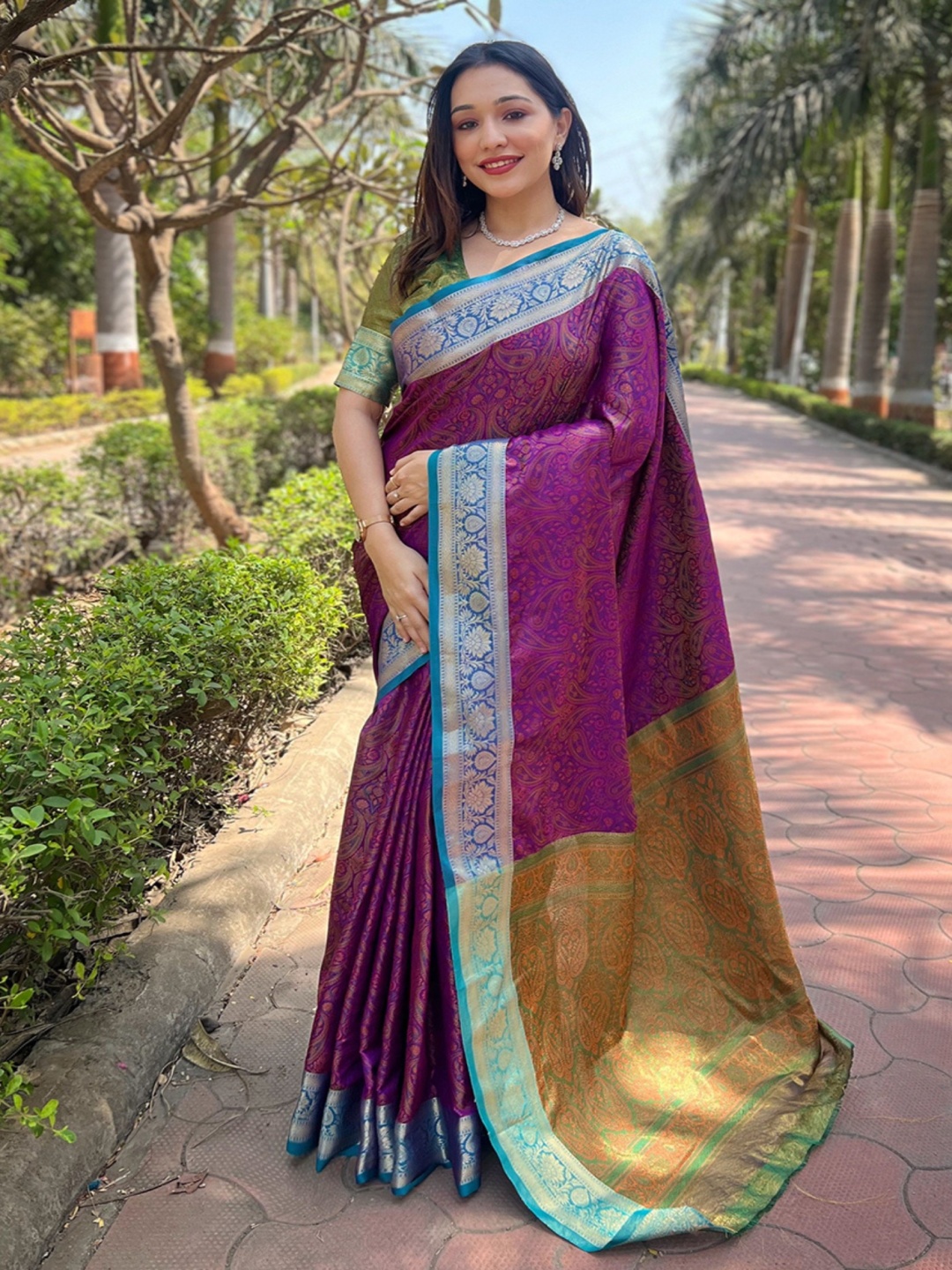 

MySilkLove Woven Design Zari Silk Blend Banarasi Saree, Purple