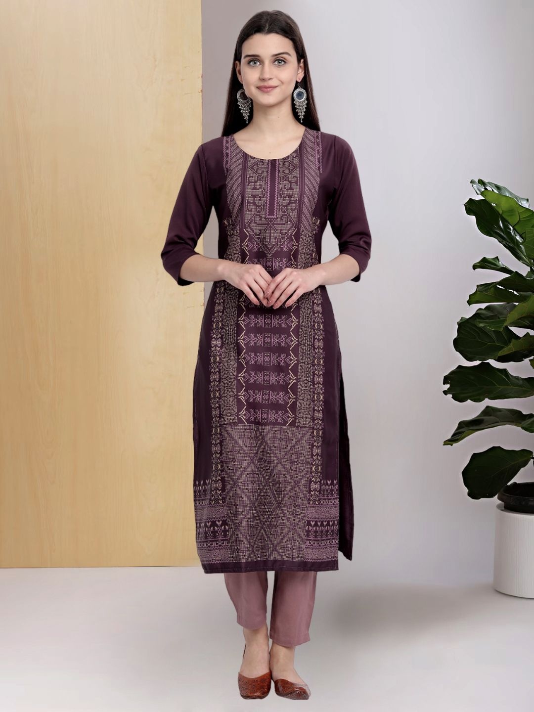 

7Threads Geometric Printed Round Neck Machine Weave Straight Kurta, Purple