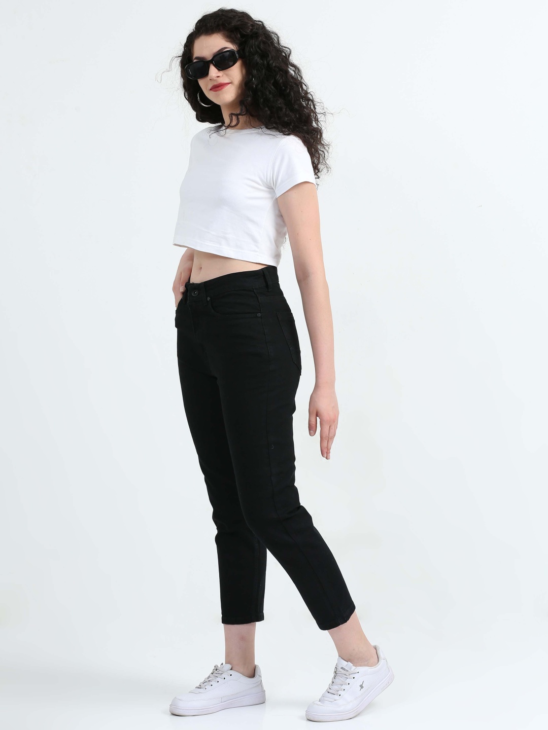 

Mast & Harbour Women Comfort High-Rise Stretchable Jeans, Black