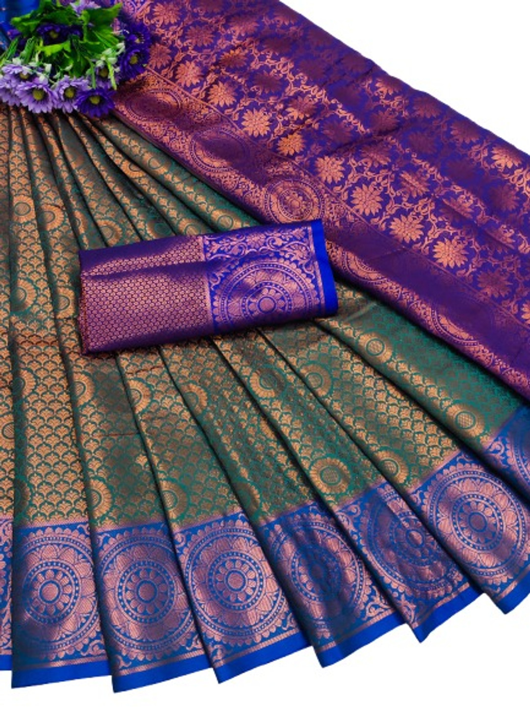 

QENY Woven Design Zari Pure Silk Banarasi Saree, Green