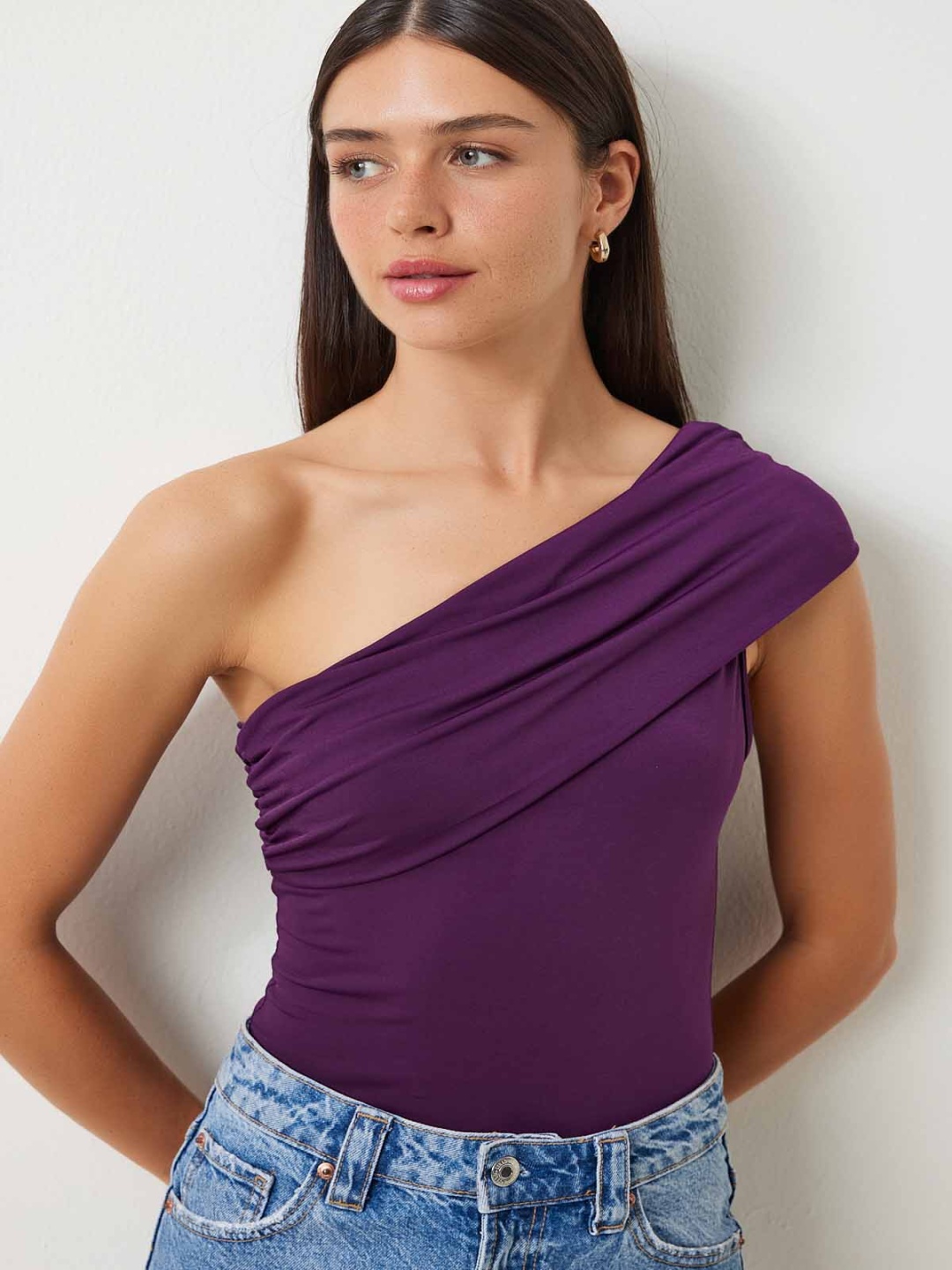 

Happiness istanbul One Shoulder Top, Na