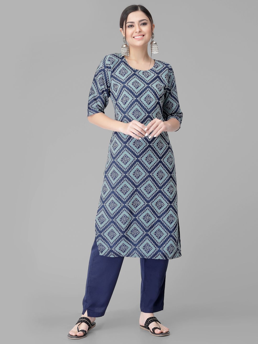 

7Threads Ethnic Motifs Printed Round Neck Straight Kurta with Trouser, Blue